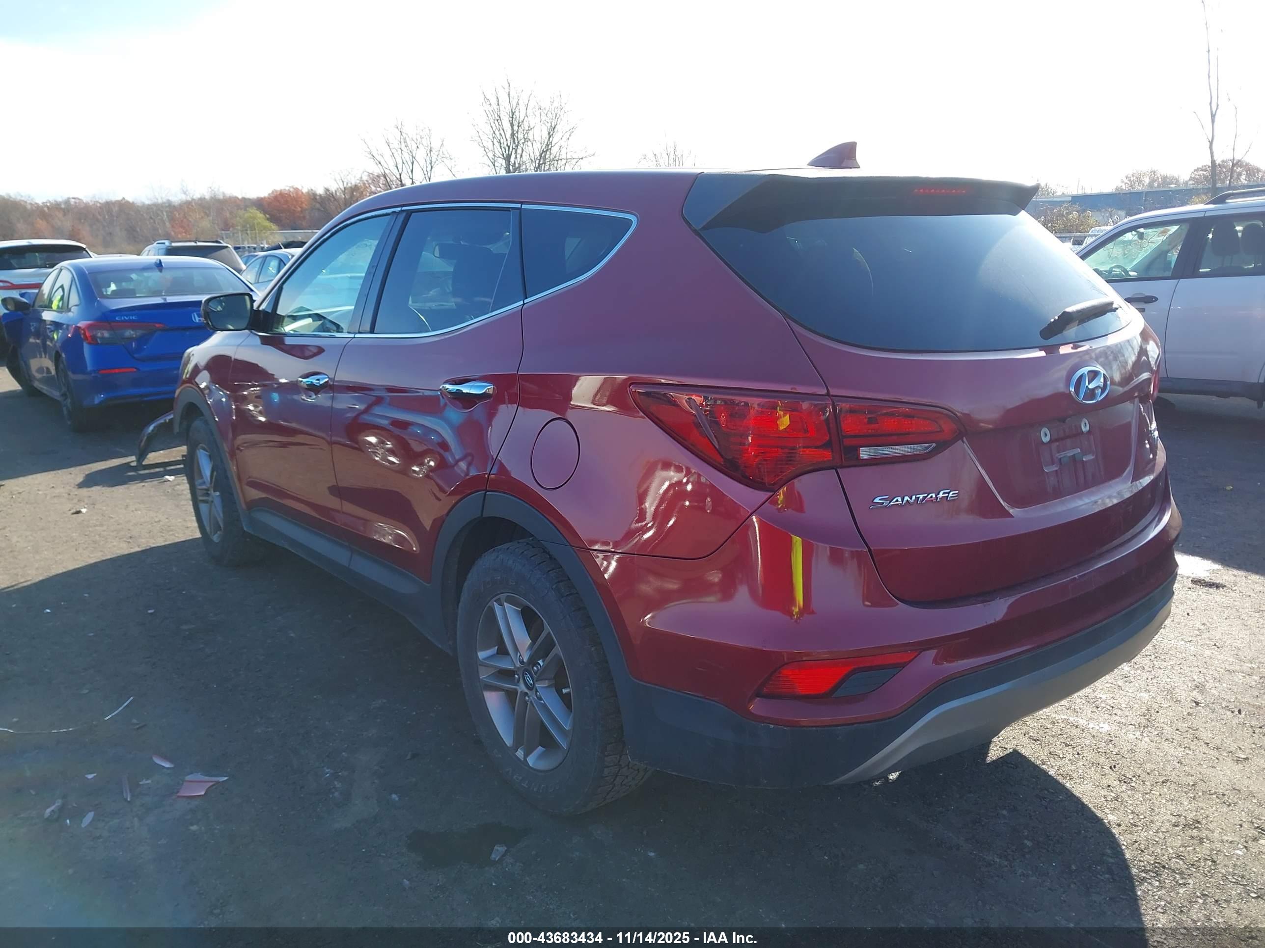 HYUNDAI SANTA image 3