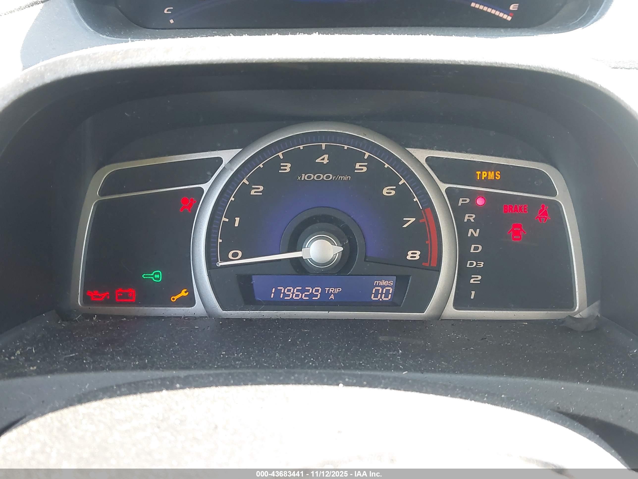 HONDA CIVIC image 7