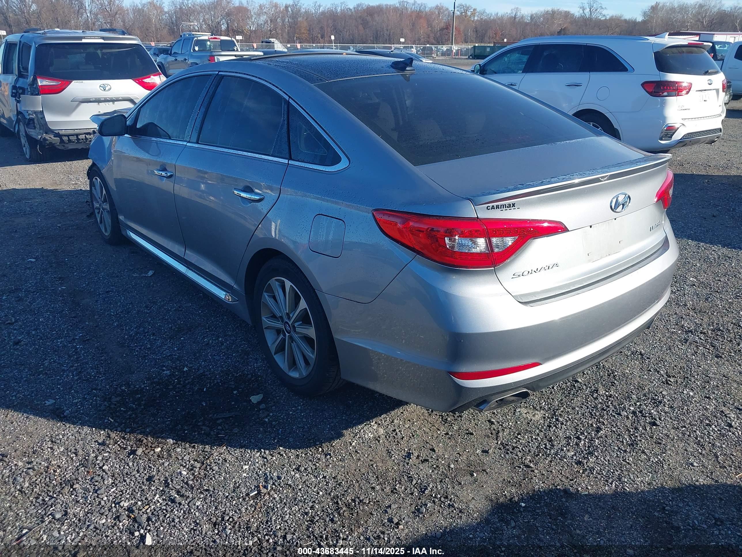 HYUNDAI SONATA image 3