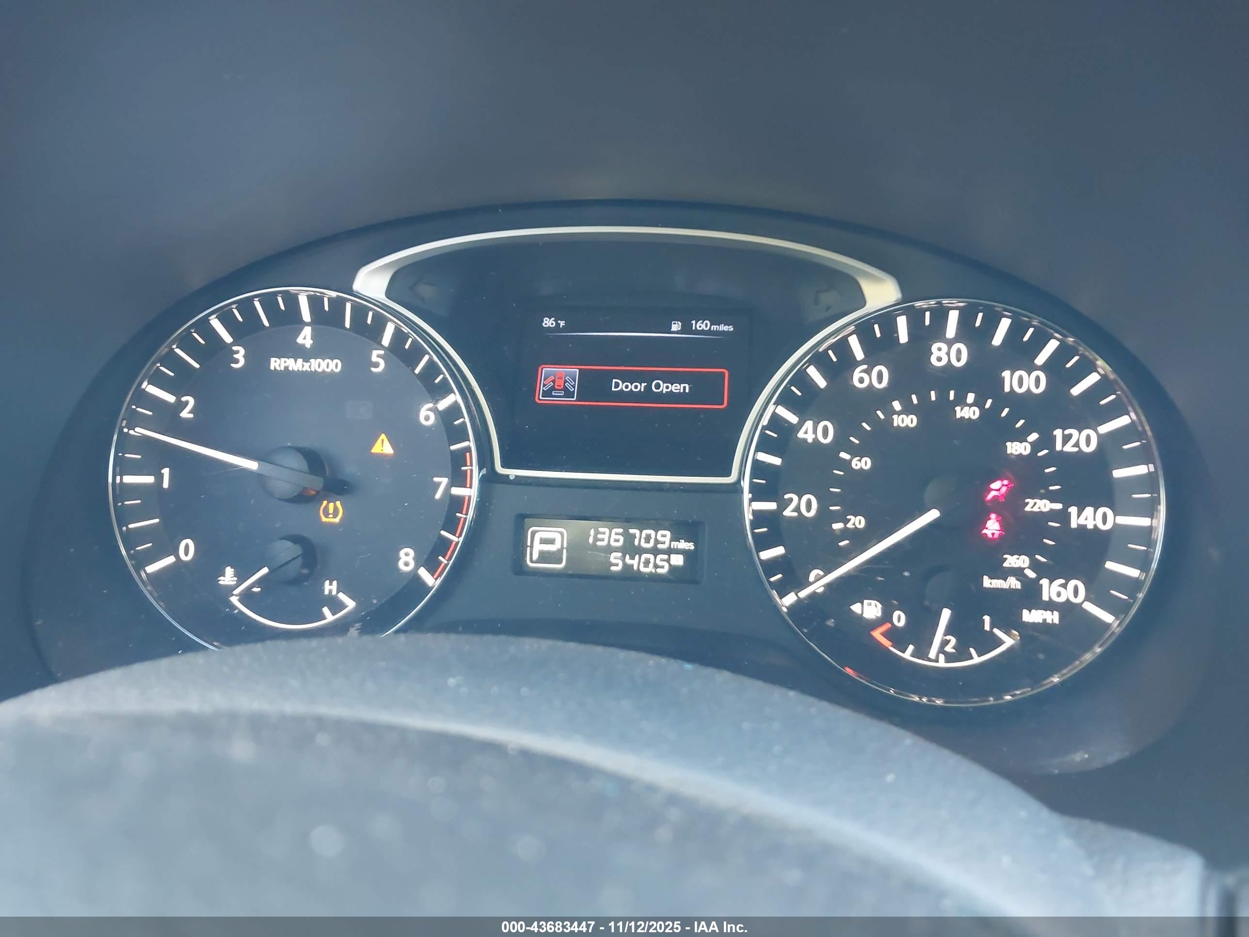 NISSAN ALTIMA image 7