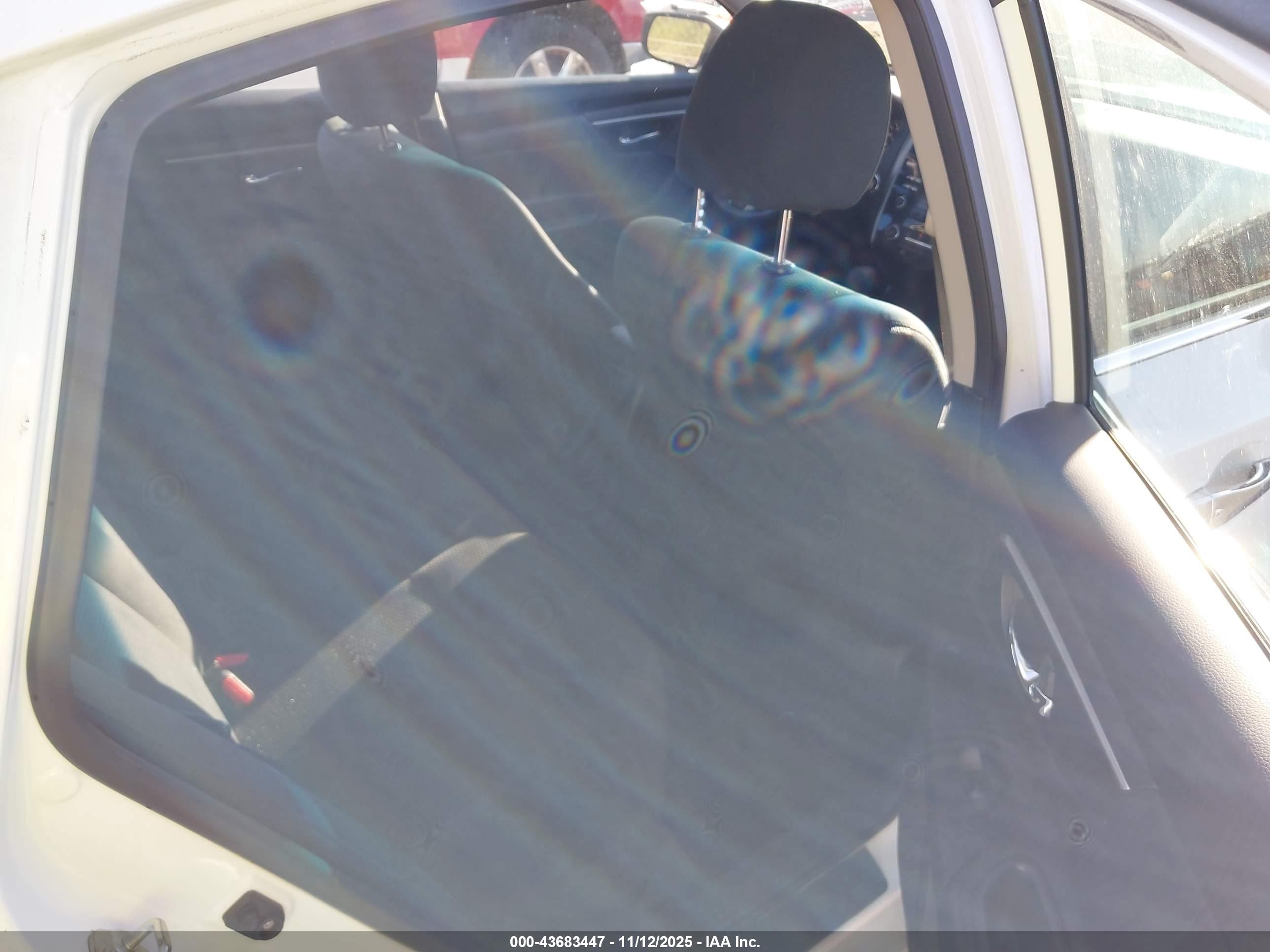 NISSAN ALTIMA image 8