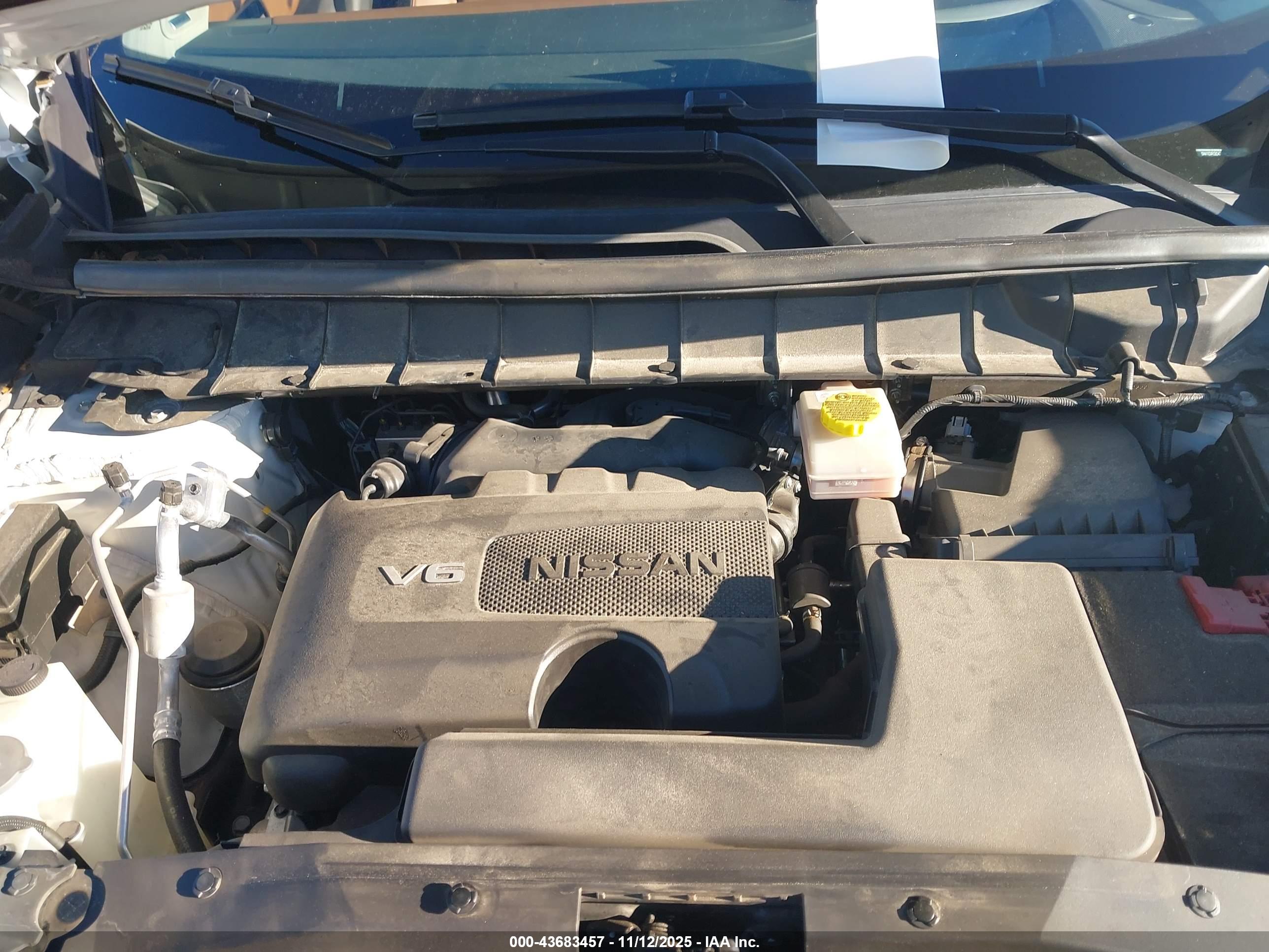 NISSAN PATHFINDER image 10