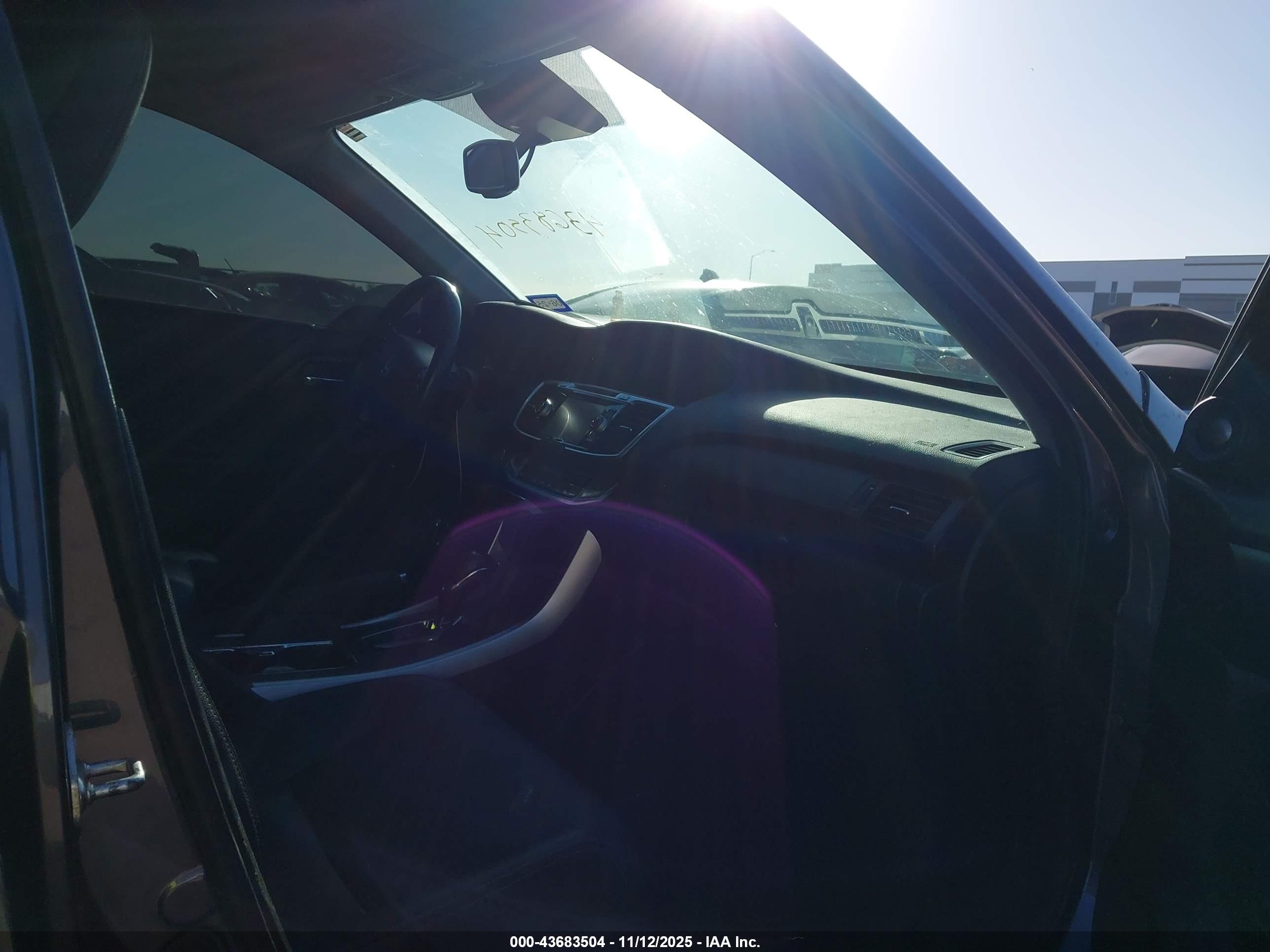 HONDA ACCORD image 5