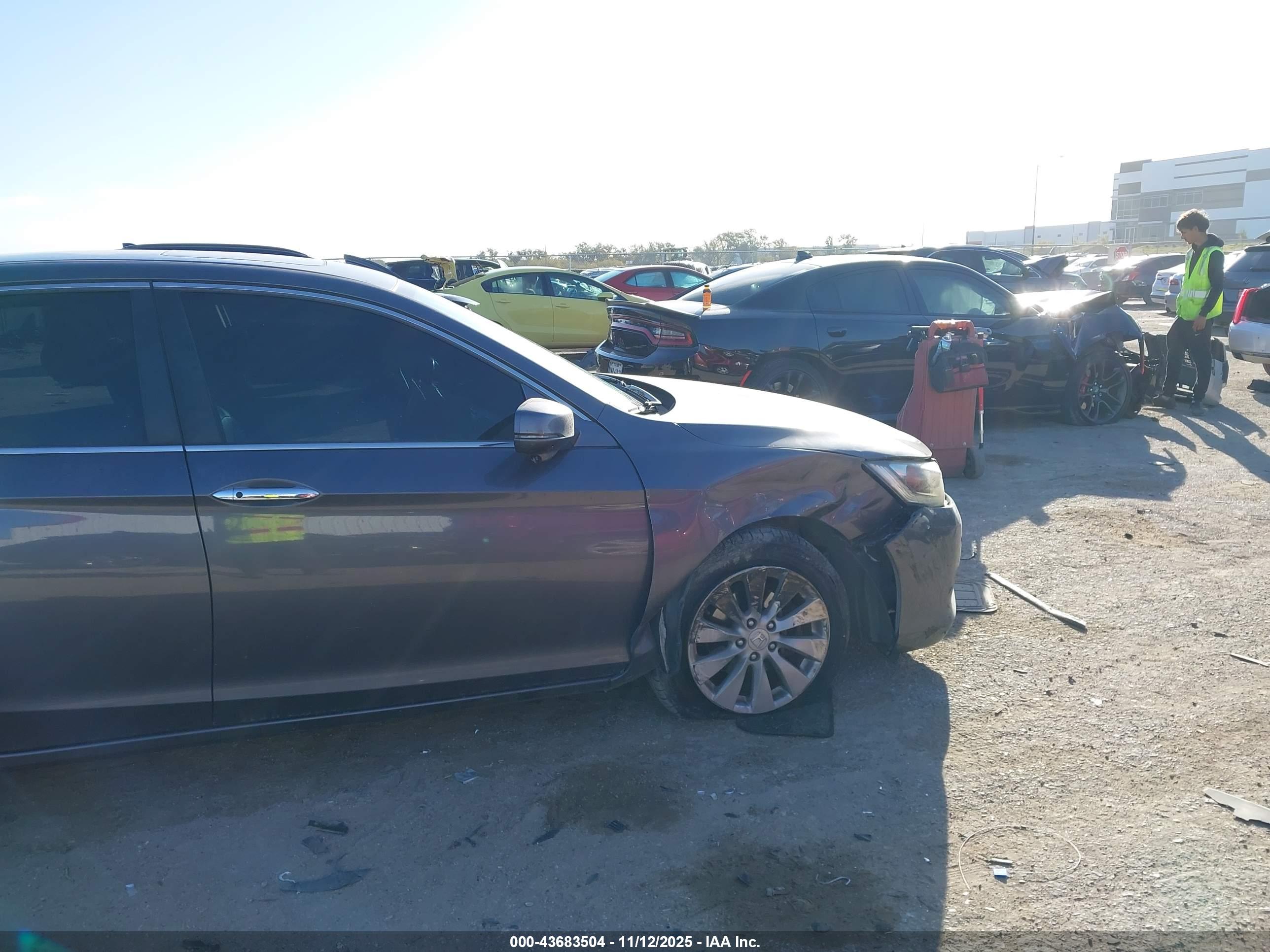 HONDA ACCORD image 6