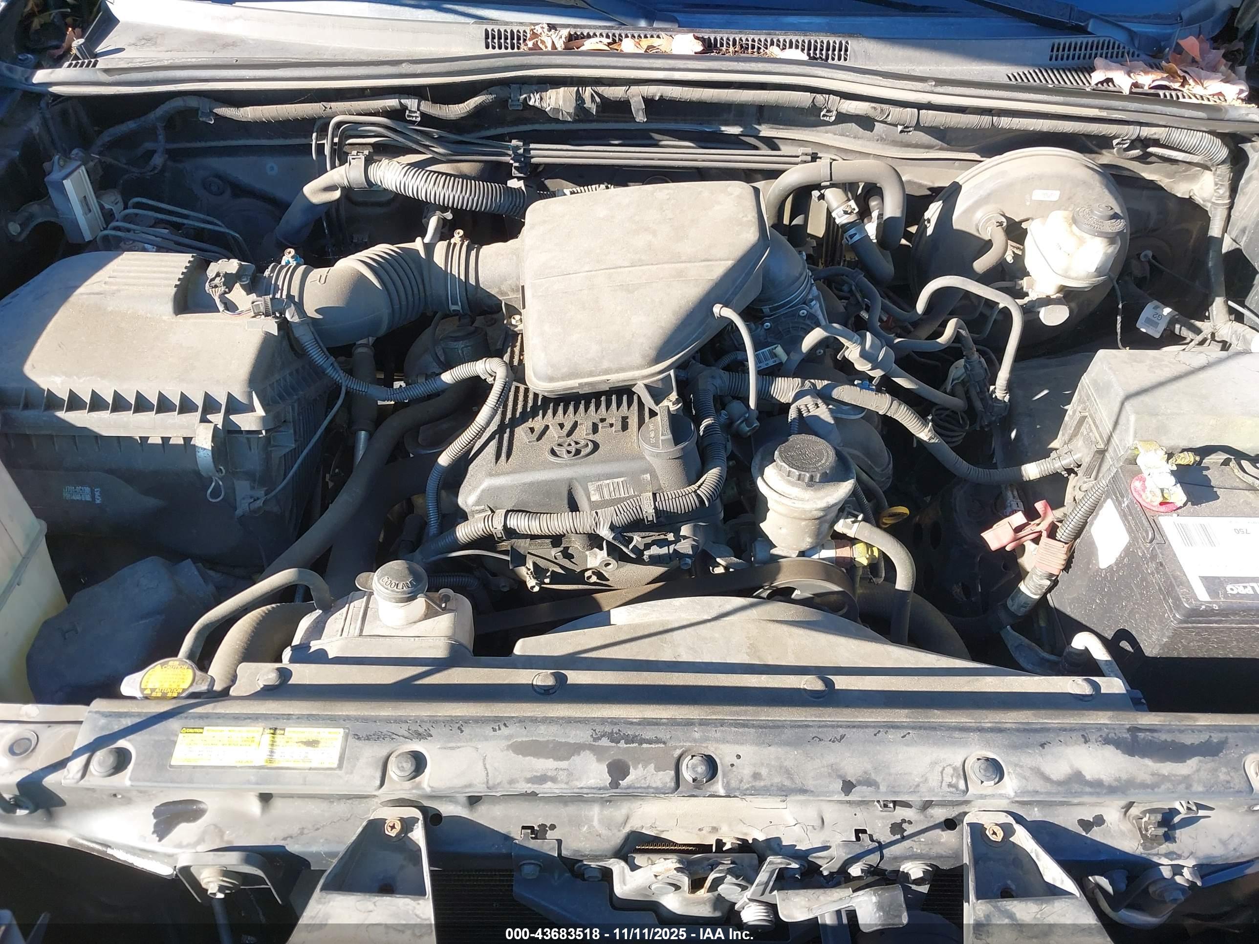 TOYOTA TACOMA image 10
