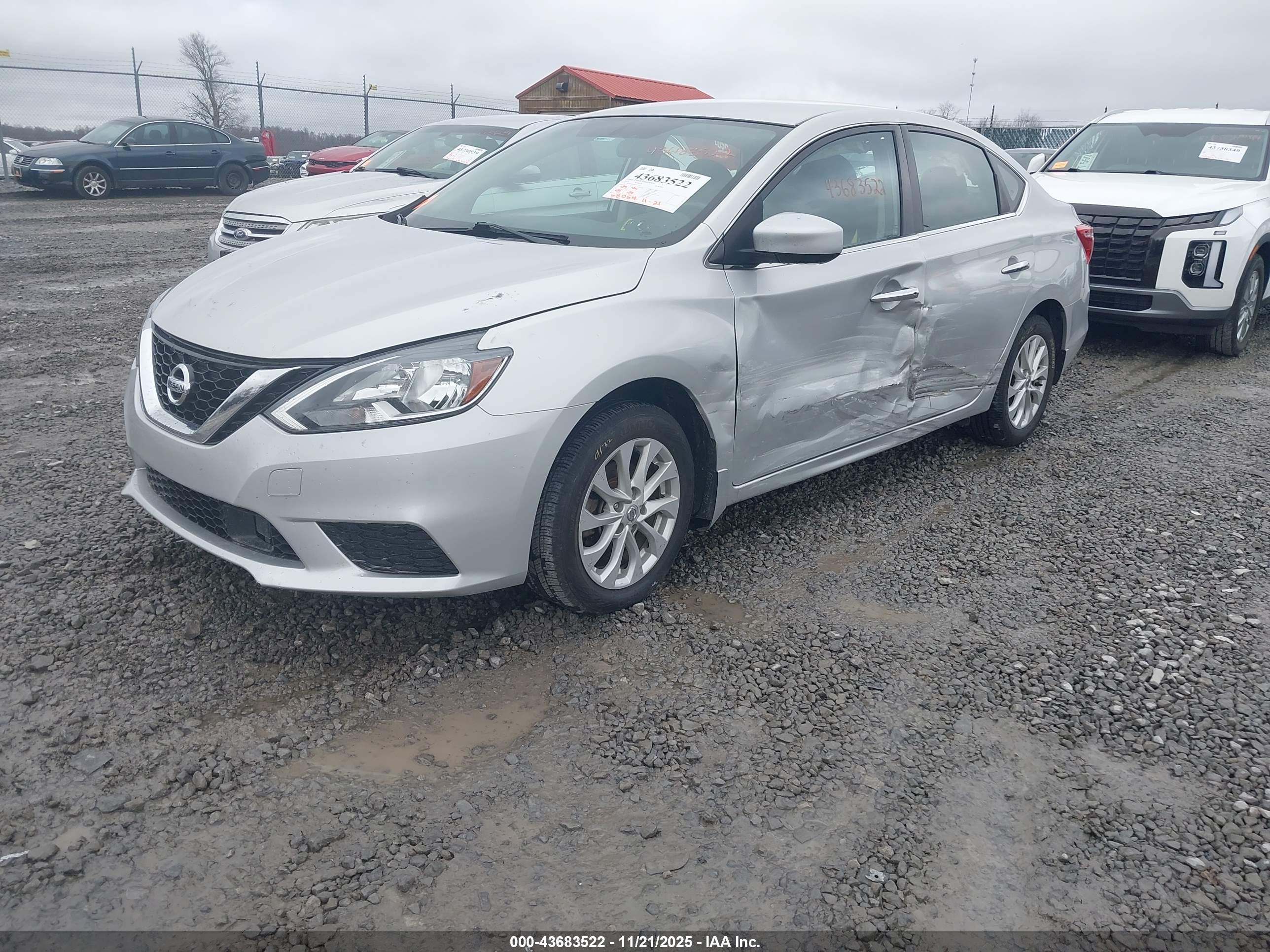 NISSAN SENTRA image 2