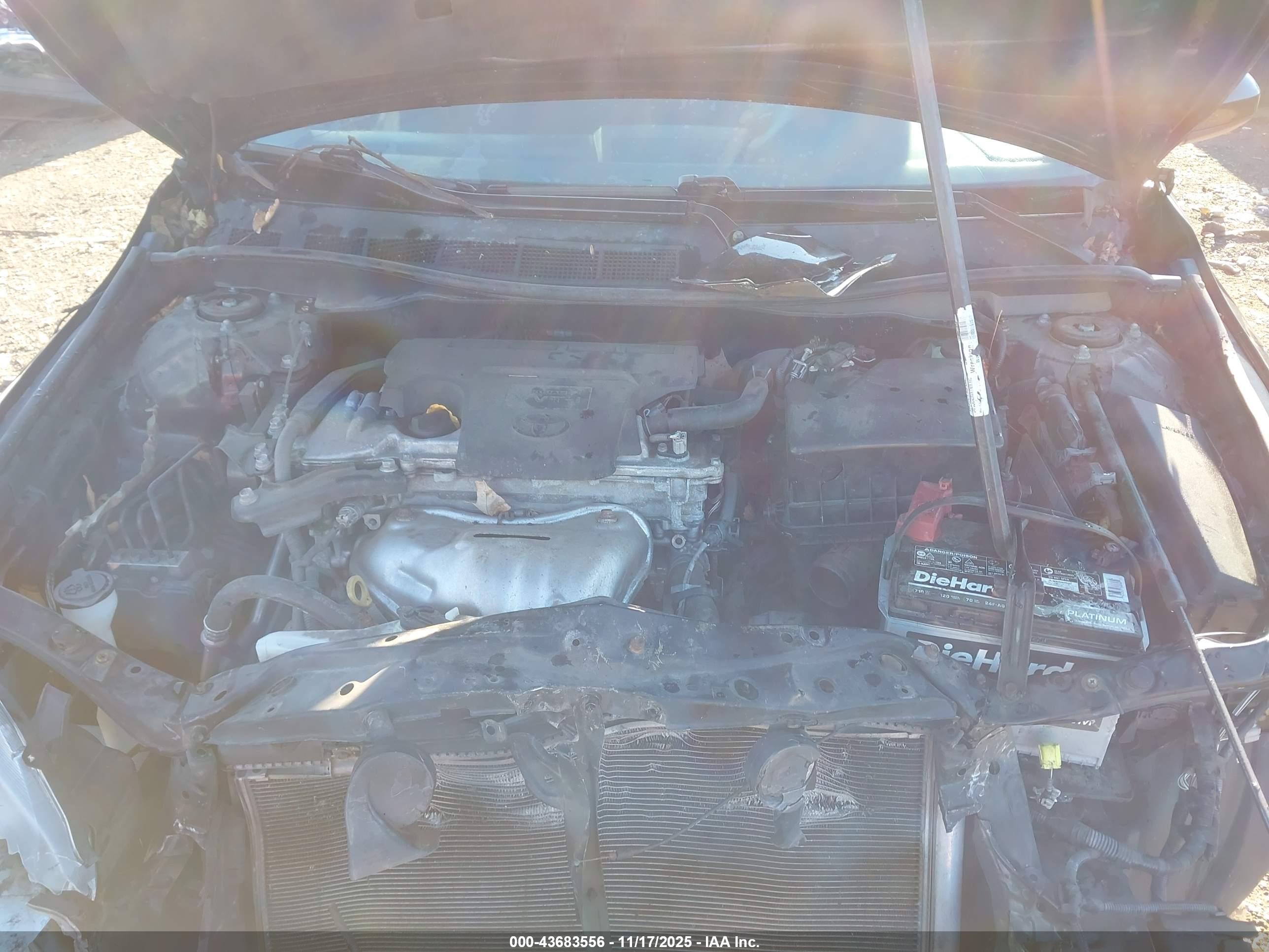TOYOTA CAMRY image 10
