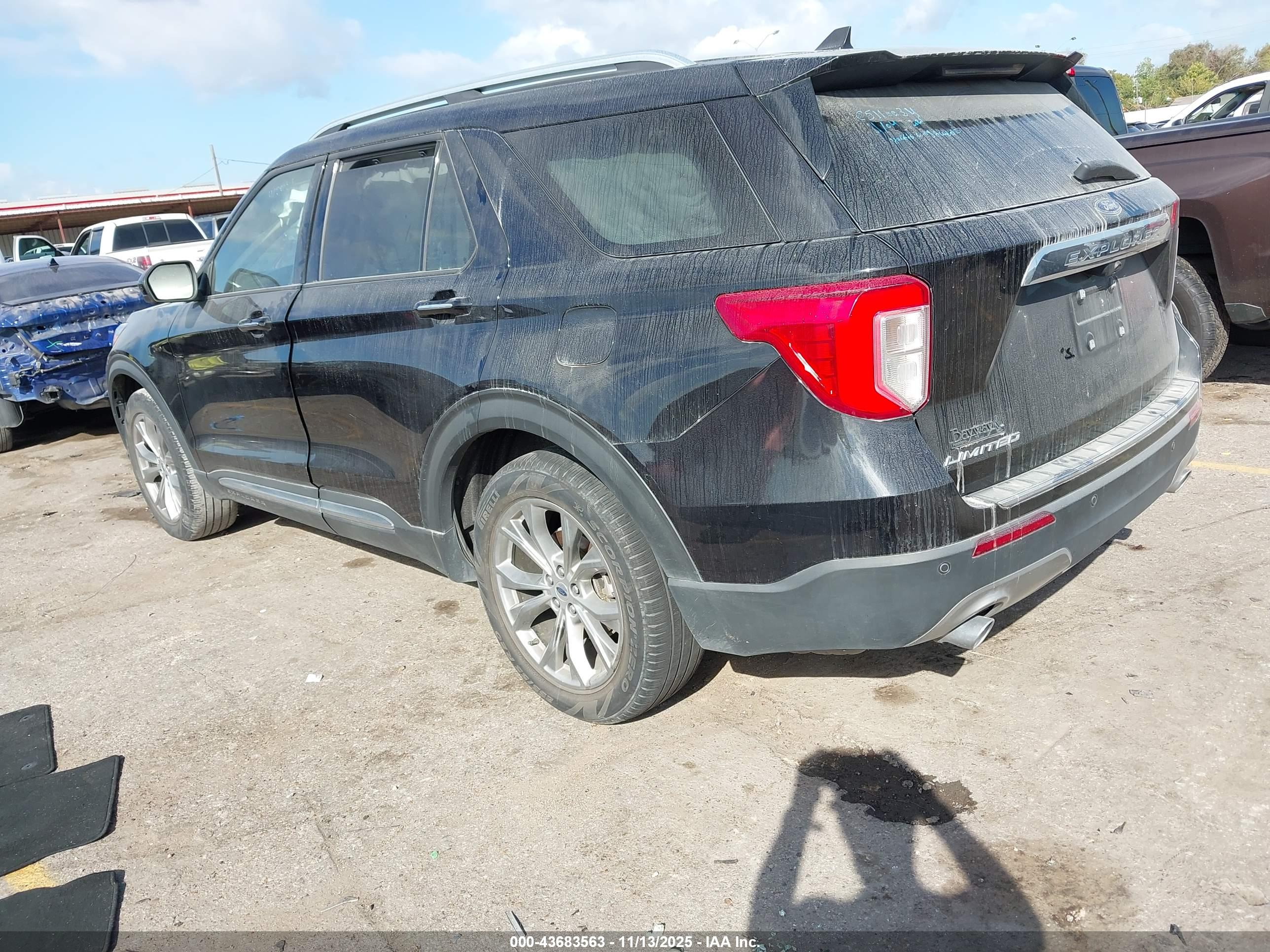 FORD EXPLORER image 3