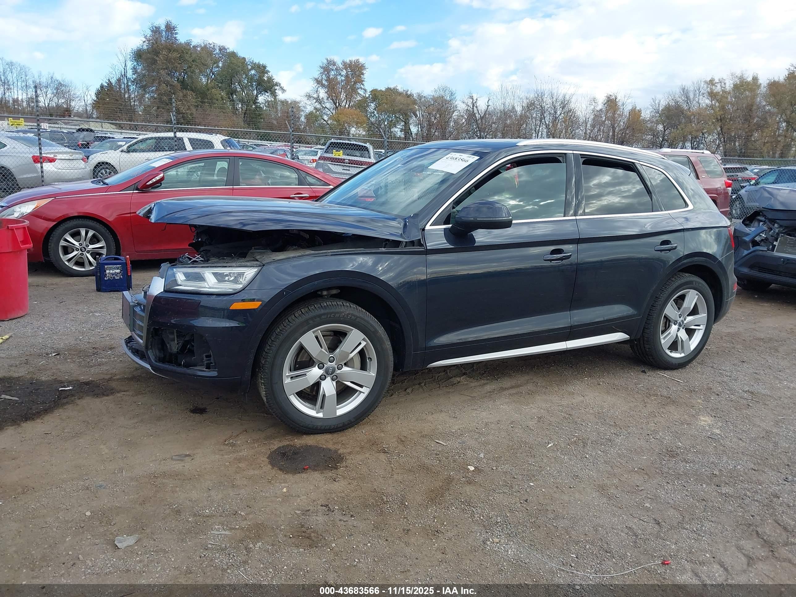 AUDI Q5 image 2