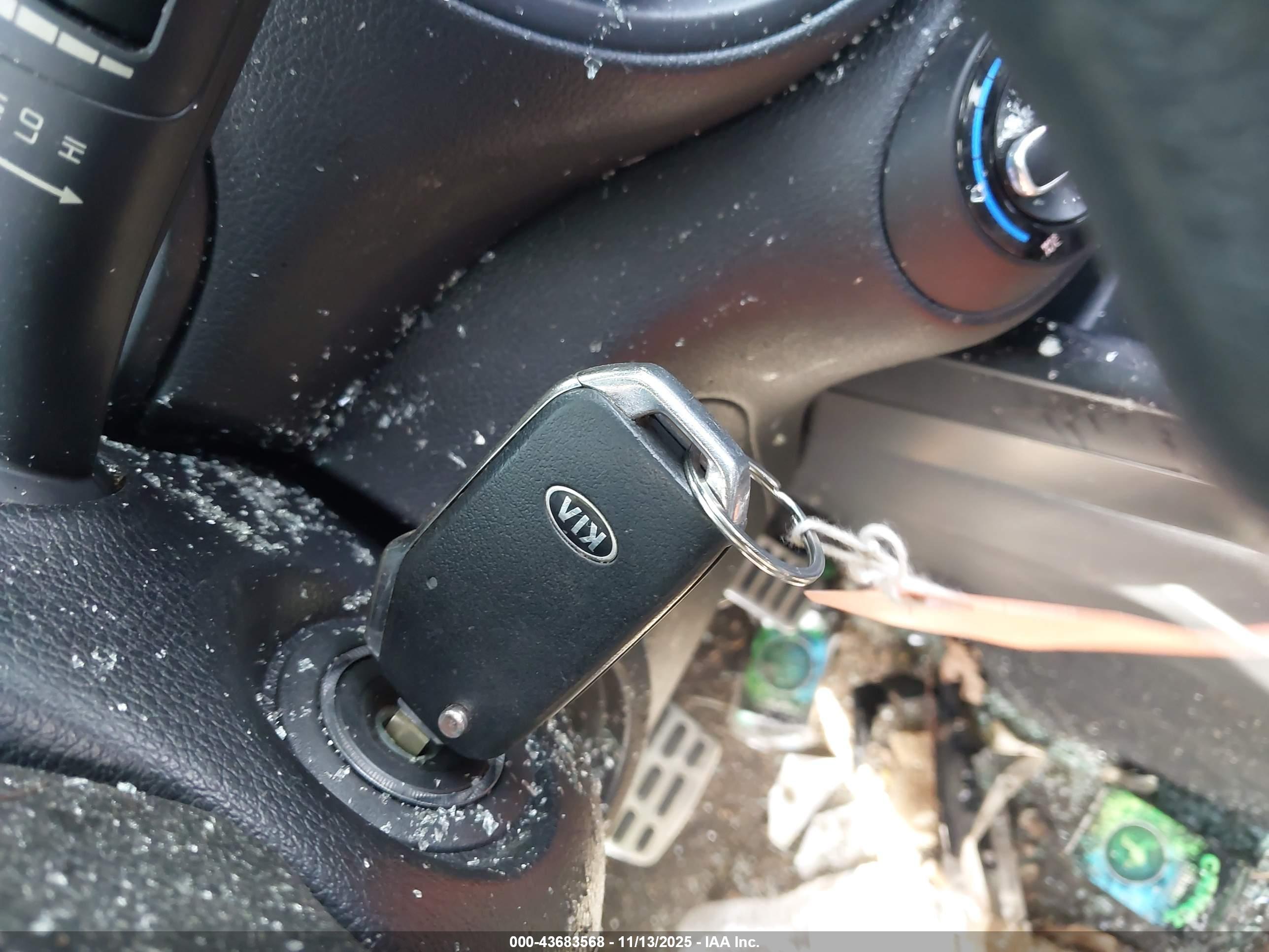 KIA SOUL image 11