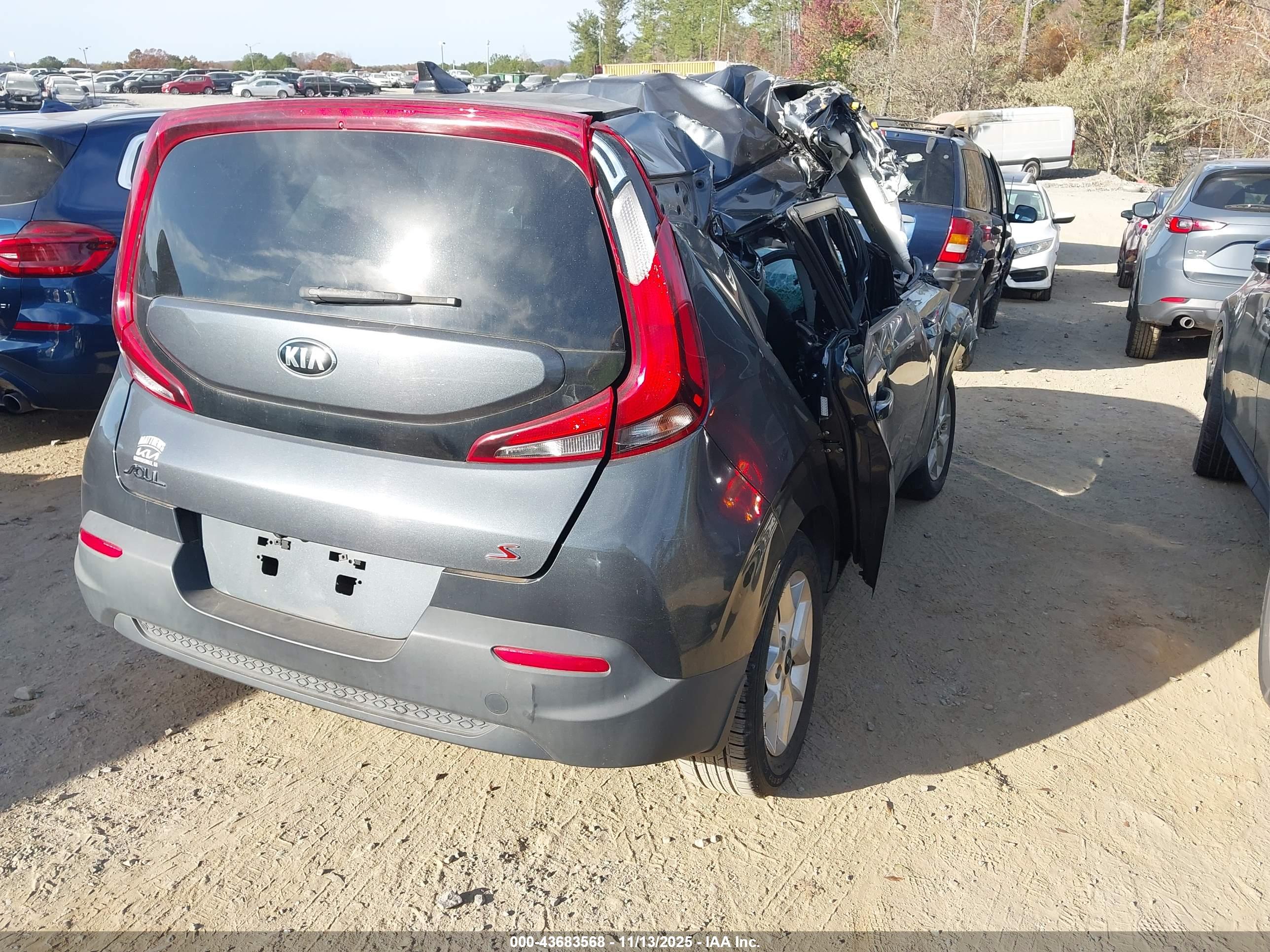 KIA SOUL image 4