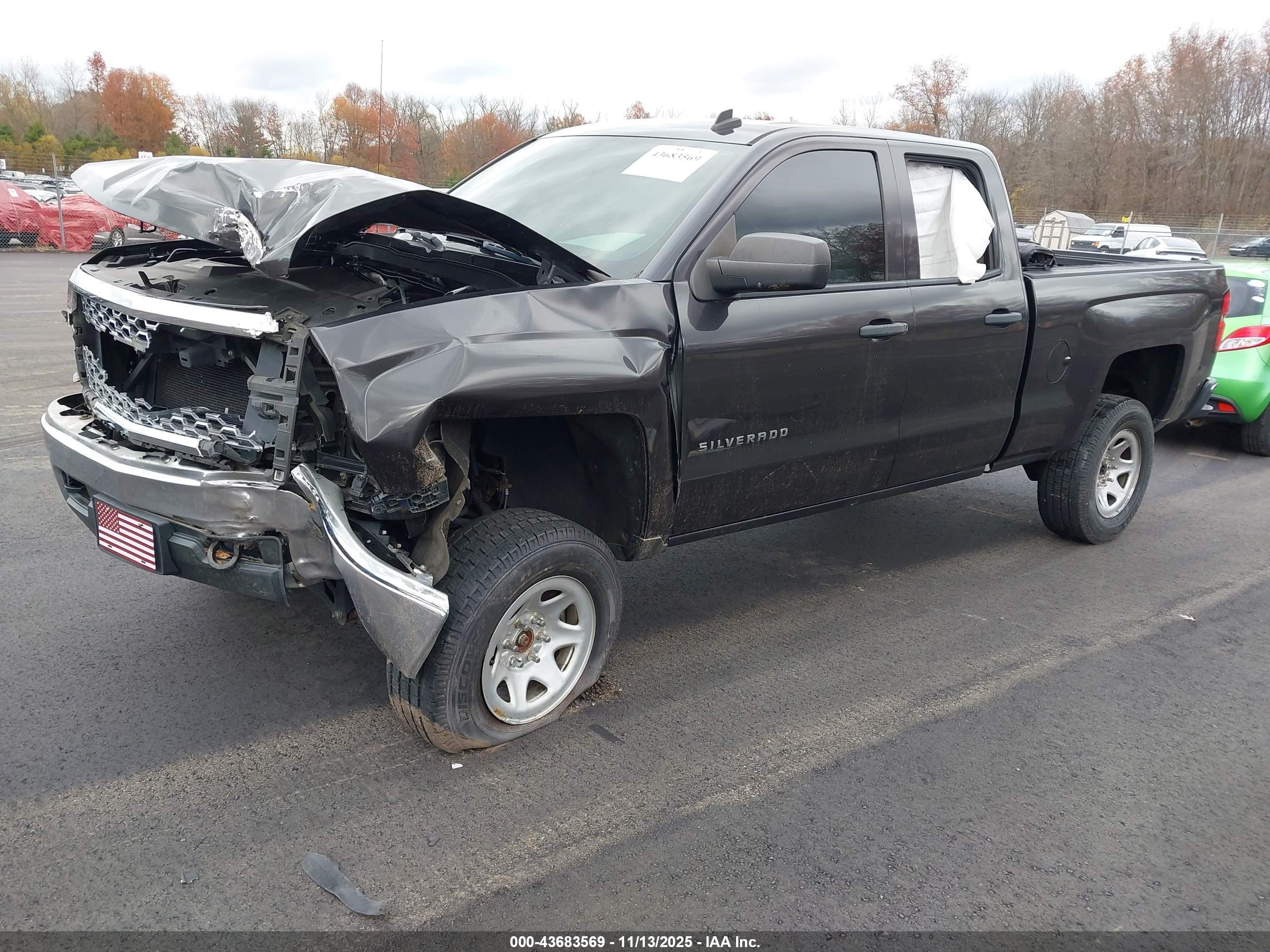 CHEVROLET SILVERADO image 2