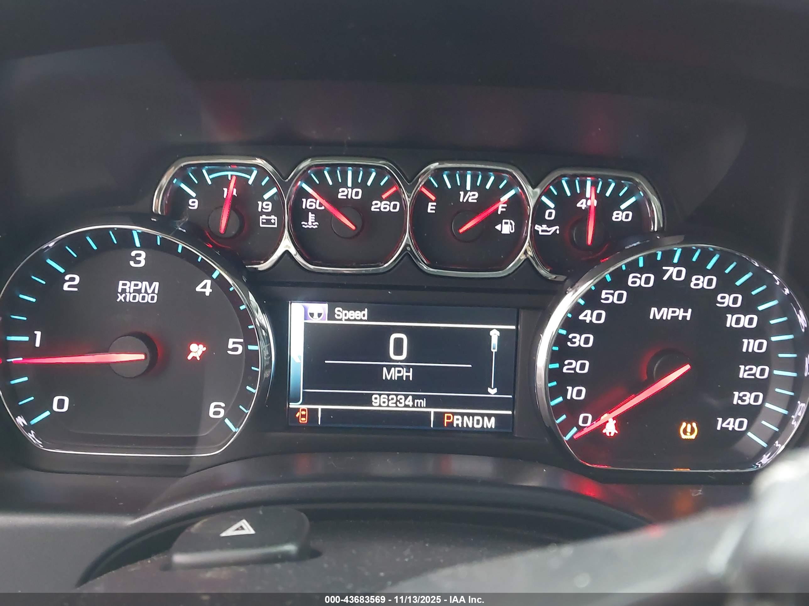 CHEVROLET SILVERADO image 7