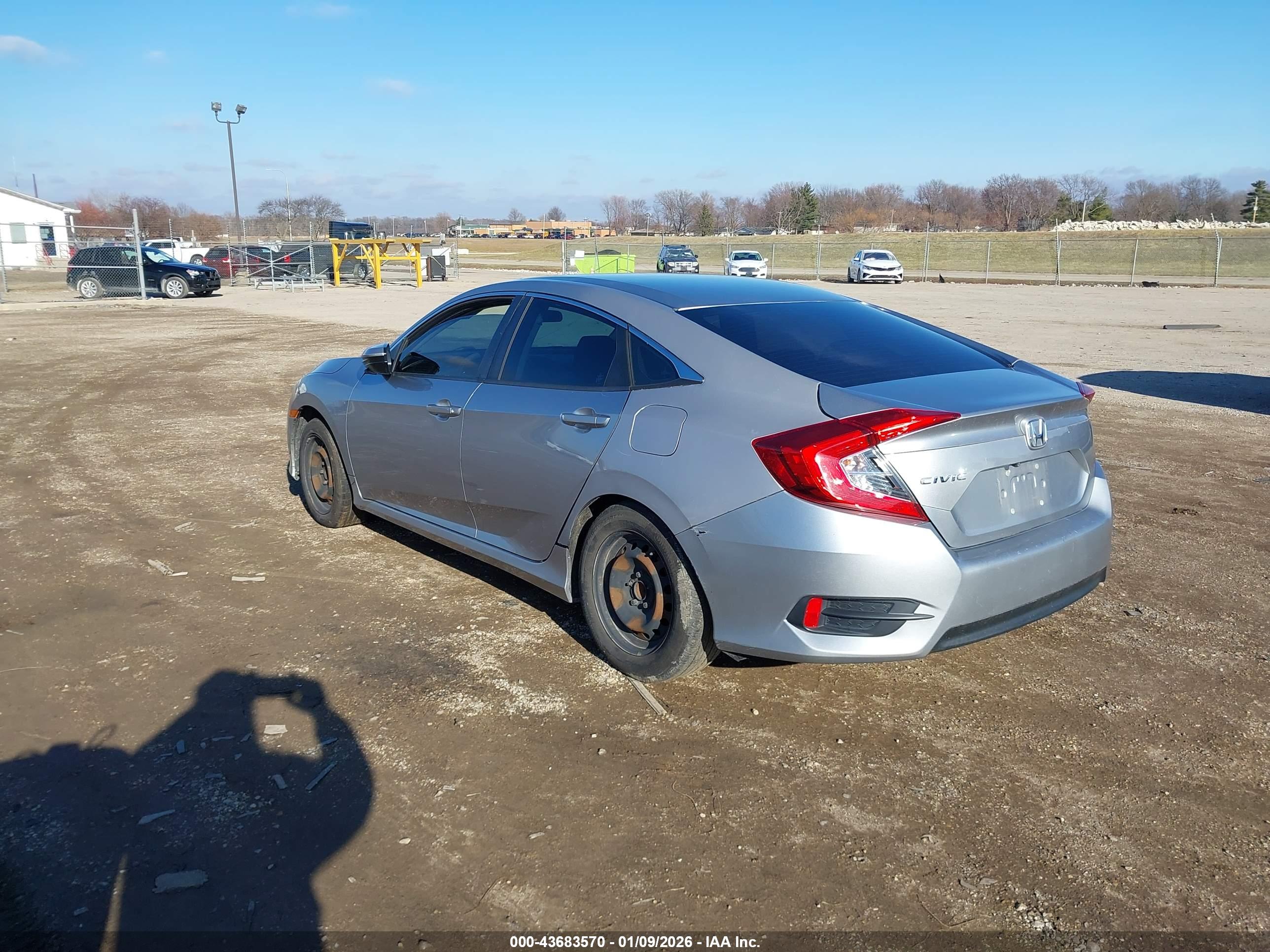HONDA CIVIC image 3