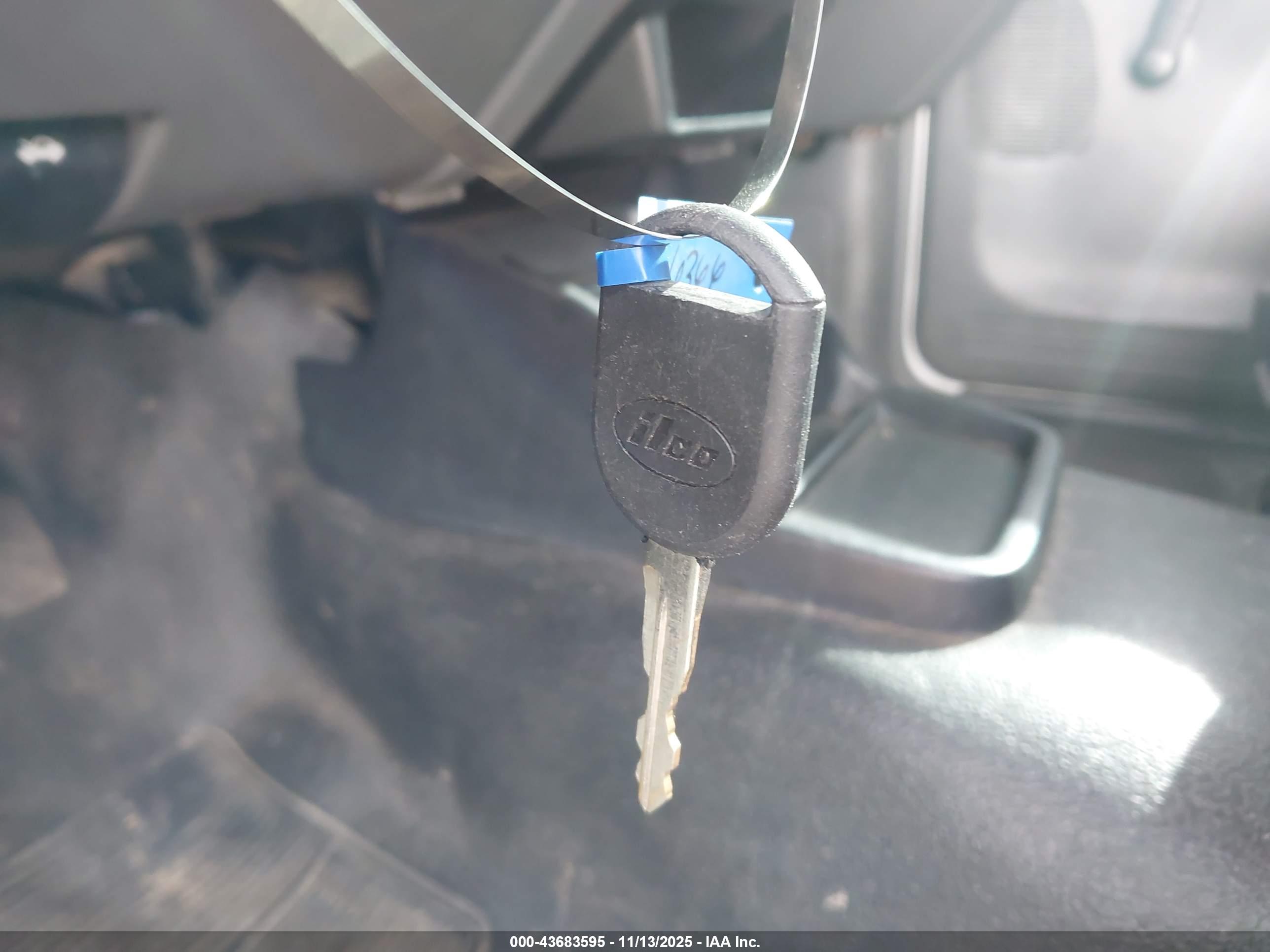FORD RANGER image 11