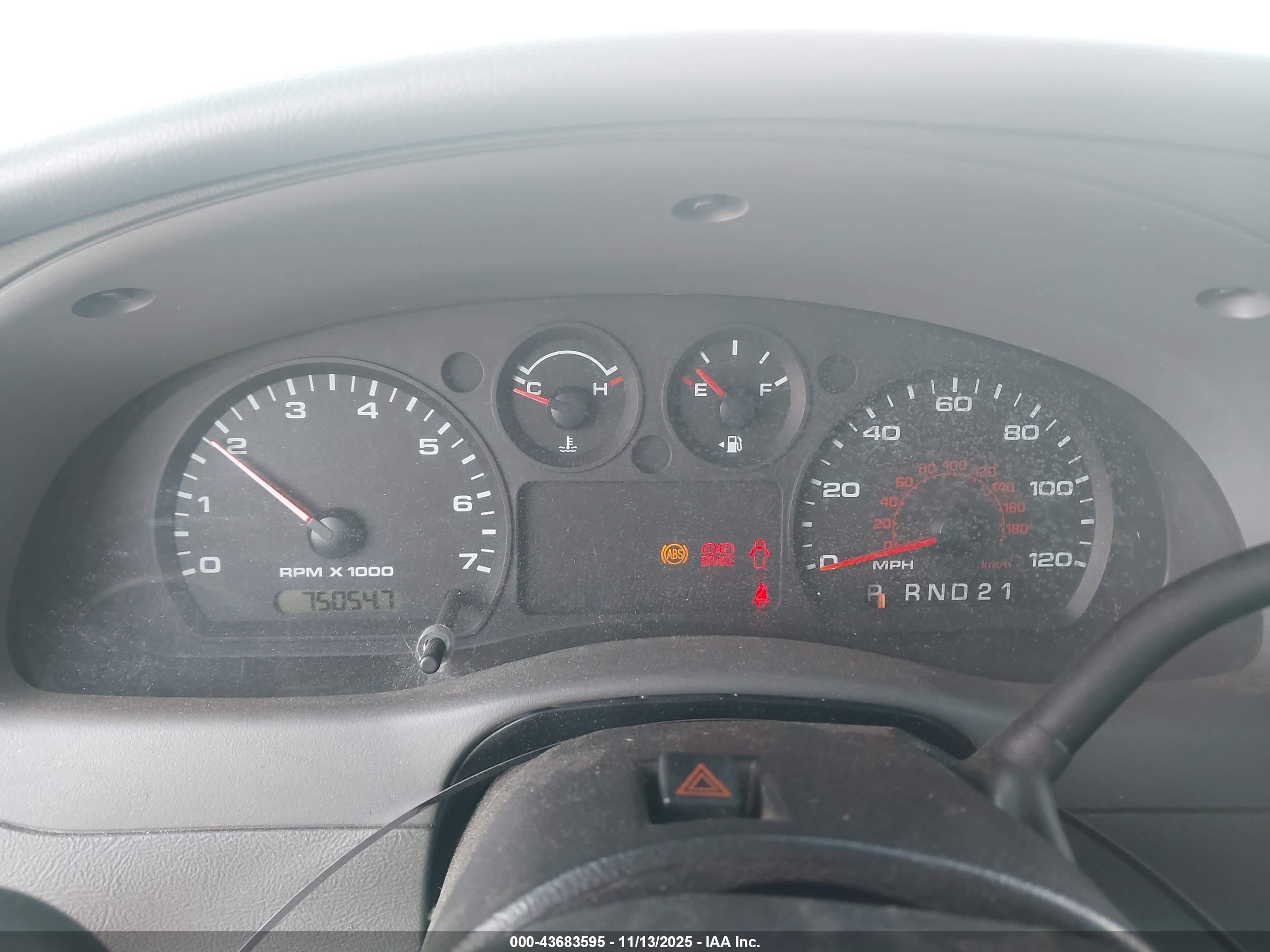 FORD RANGER image 7