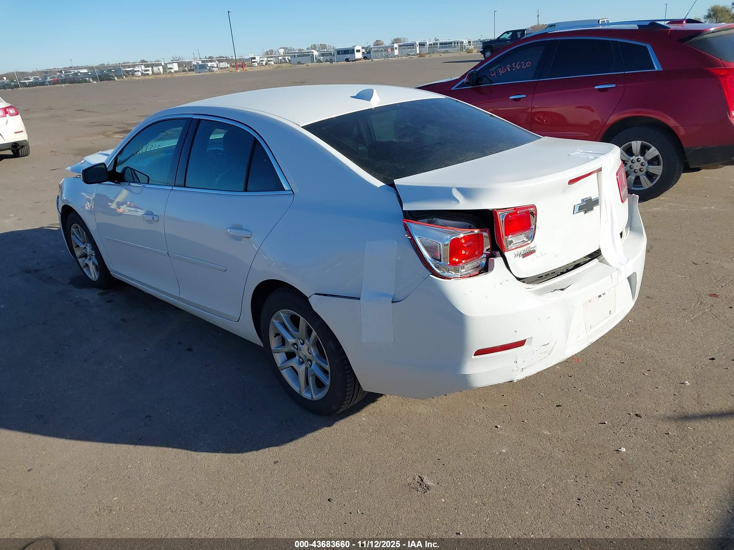 CHEVROLET MALIBU image 3