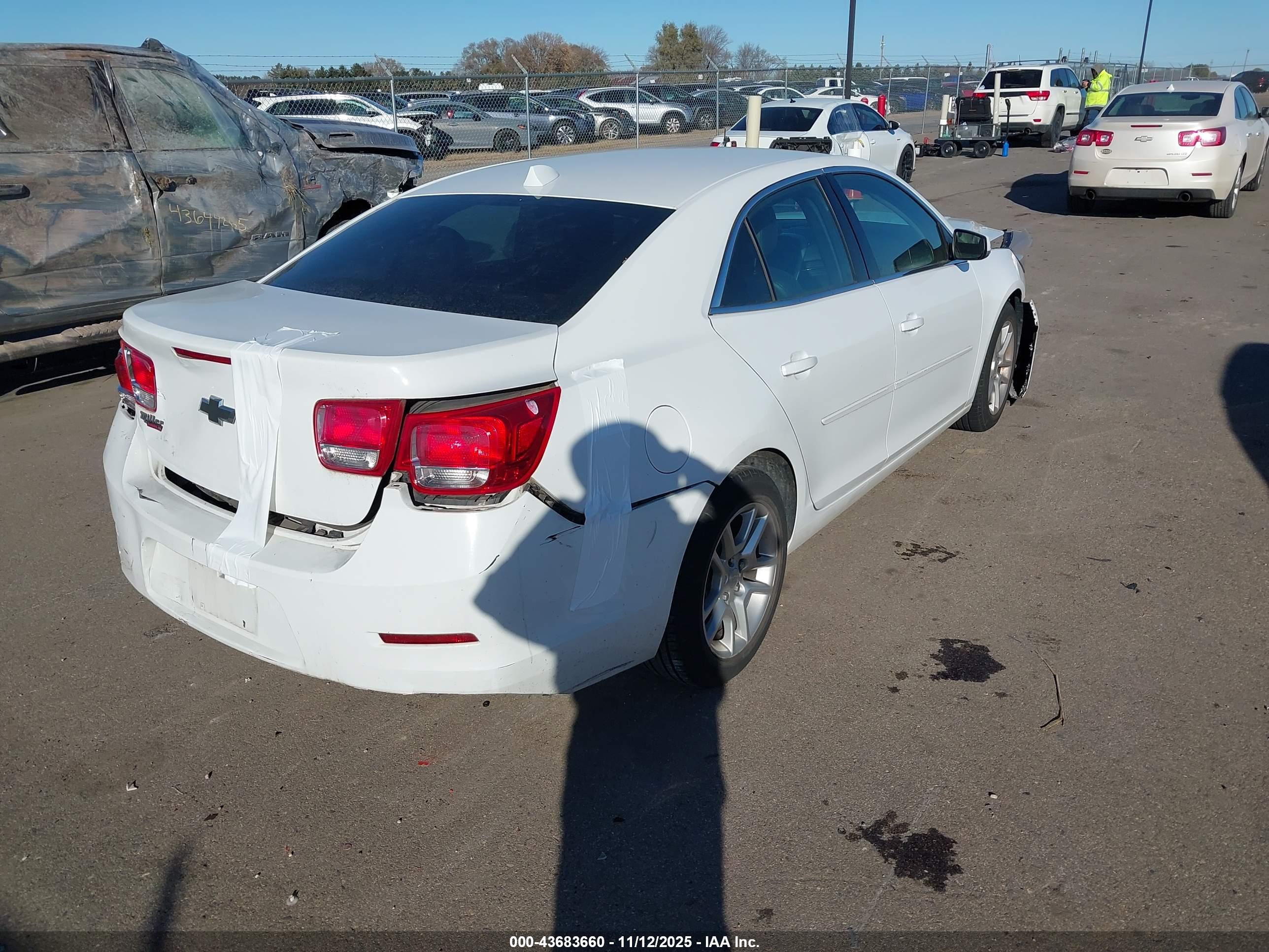 CHEVROLET MALIBU image 4