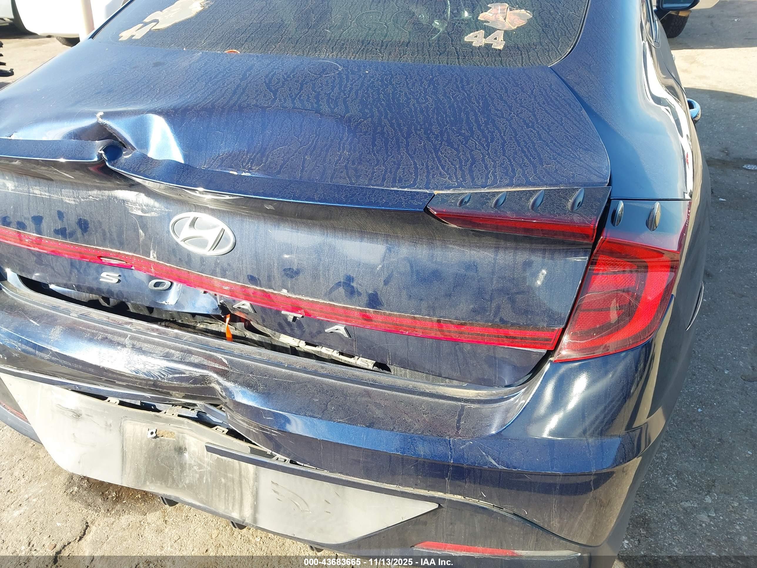 HYUNDAI SONATA image 6