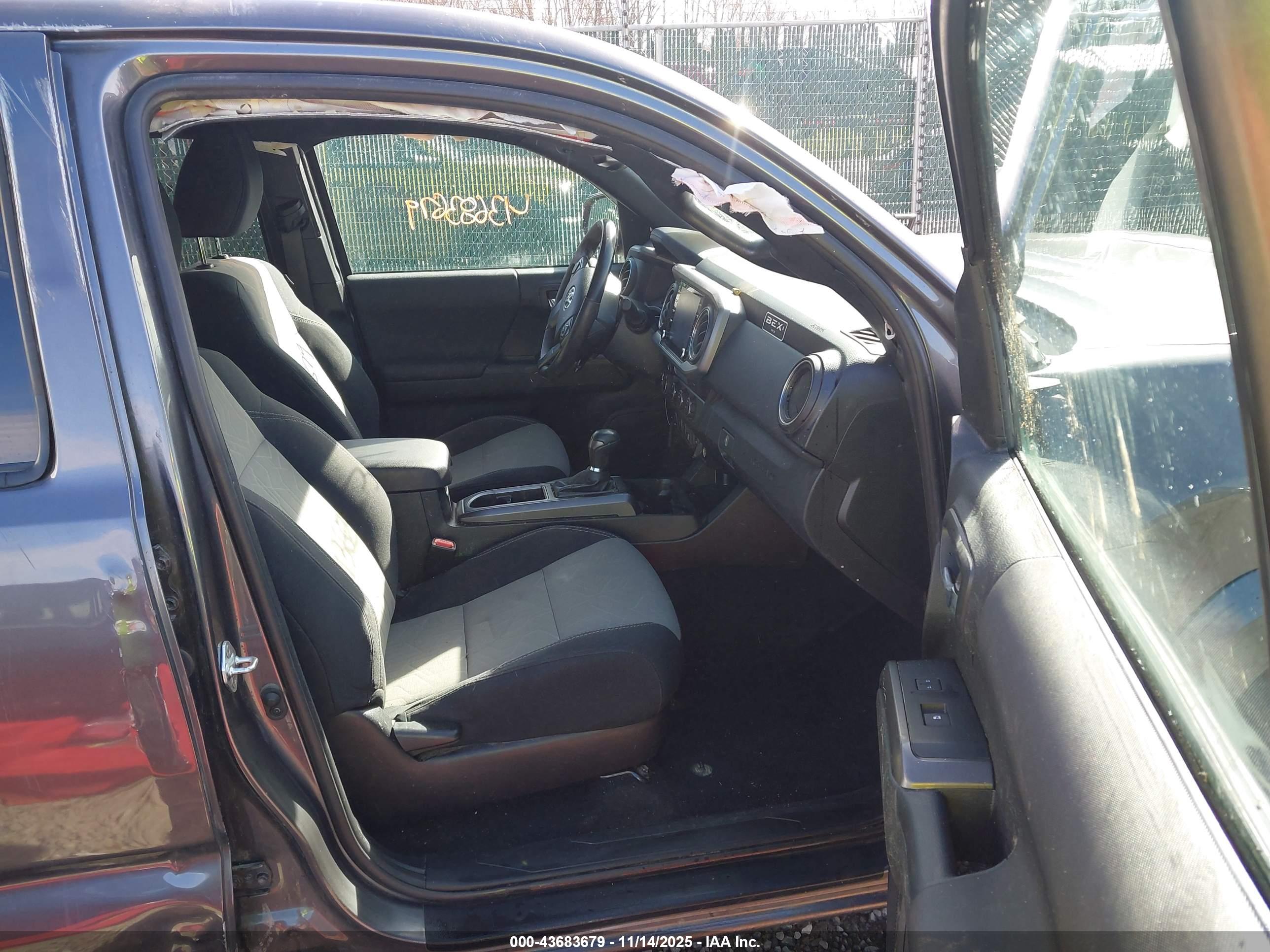TOYOTA TACOMA image 5