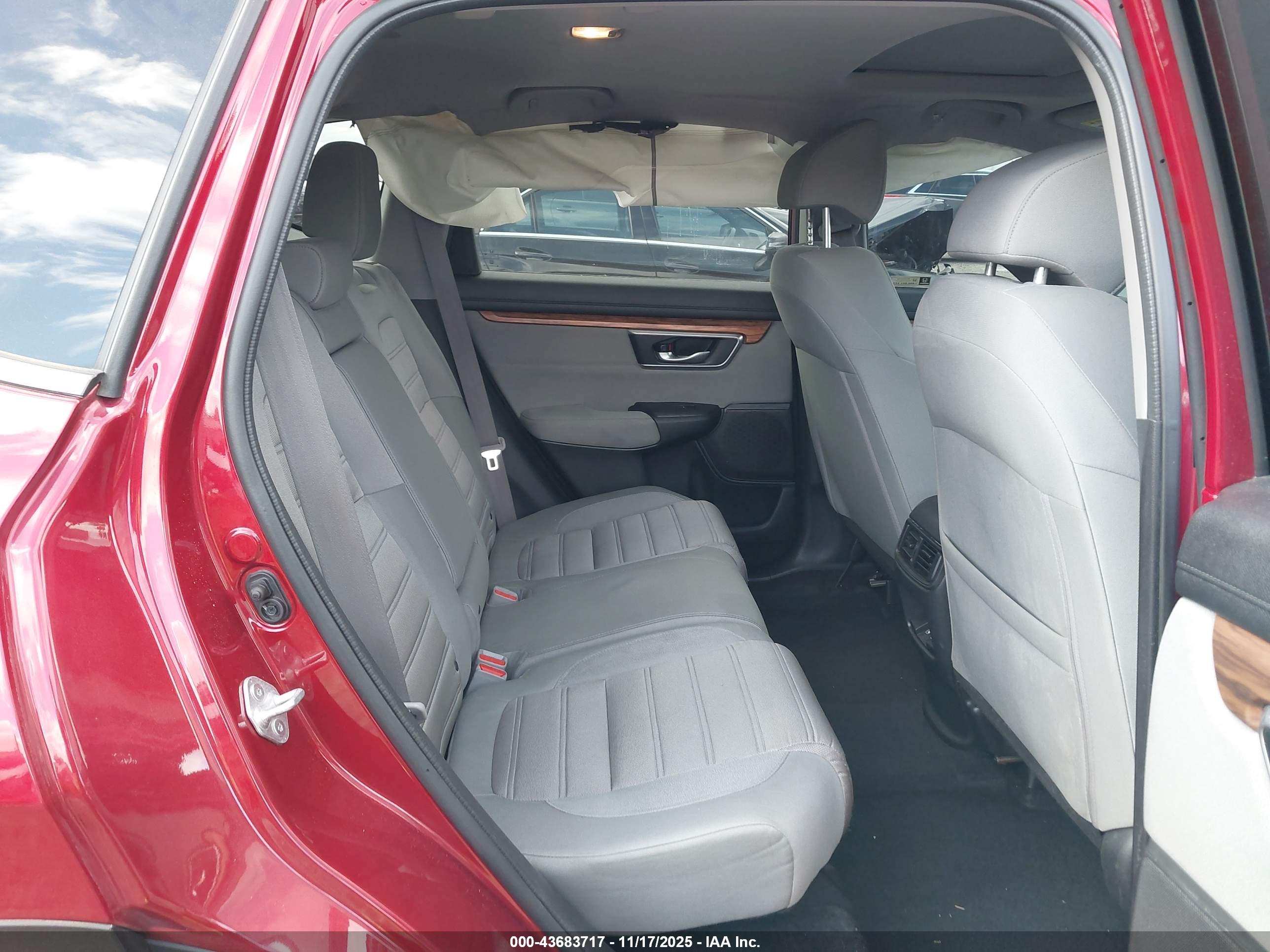 HONDA CR-V image 8