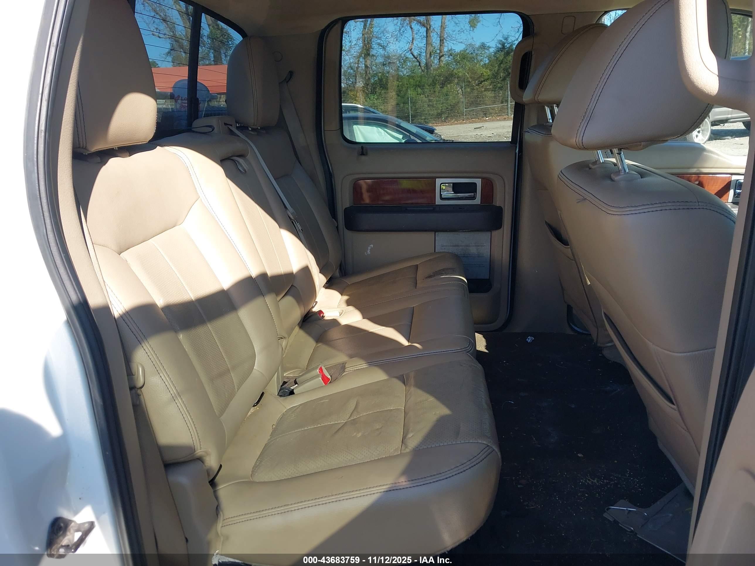 FORD F-150 image 8