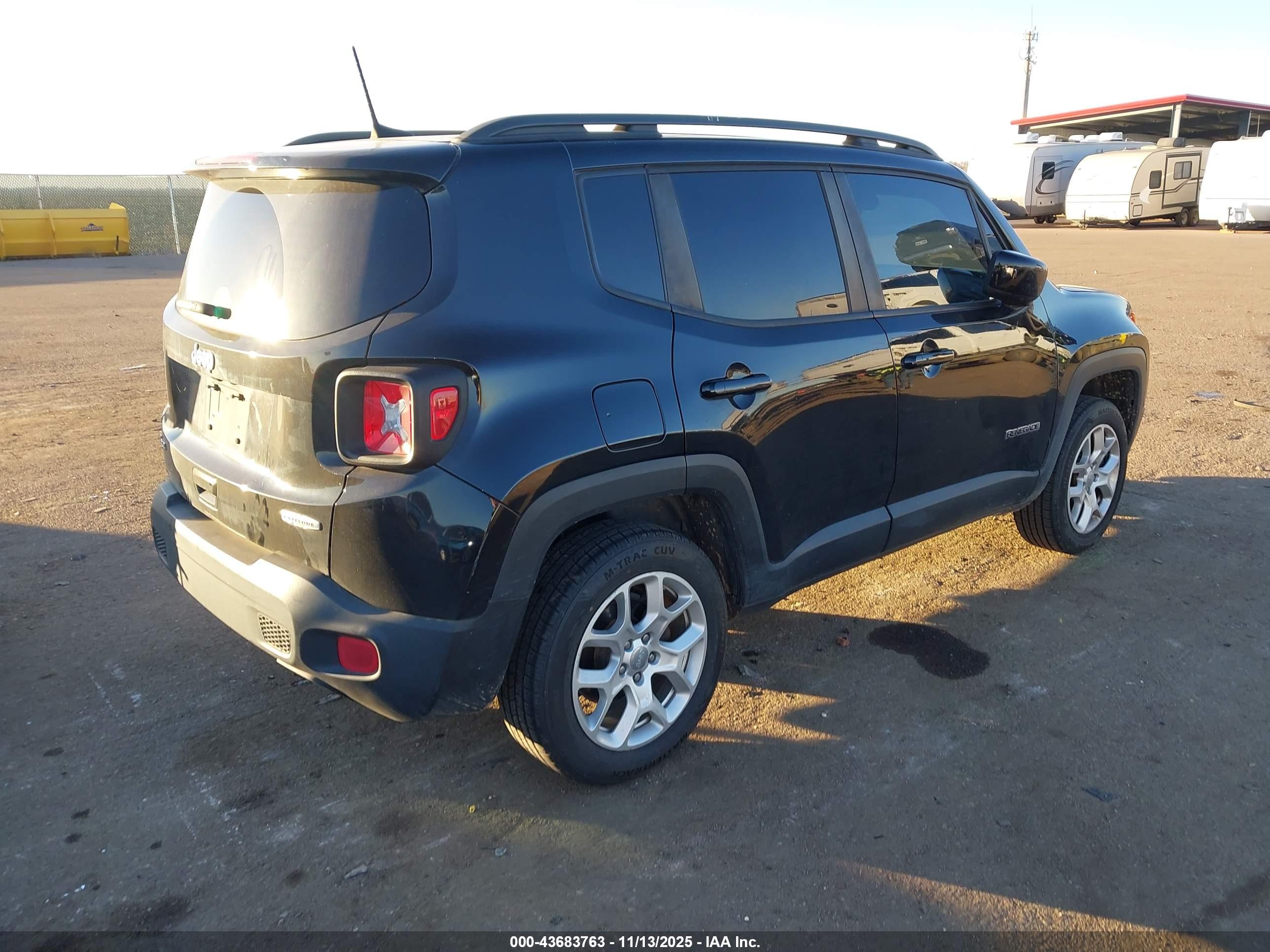 JEEP RENEGADE image 4