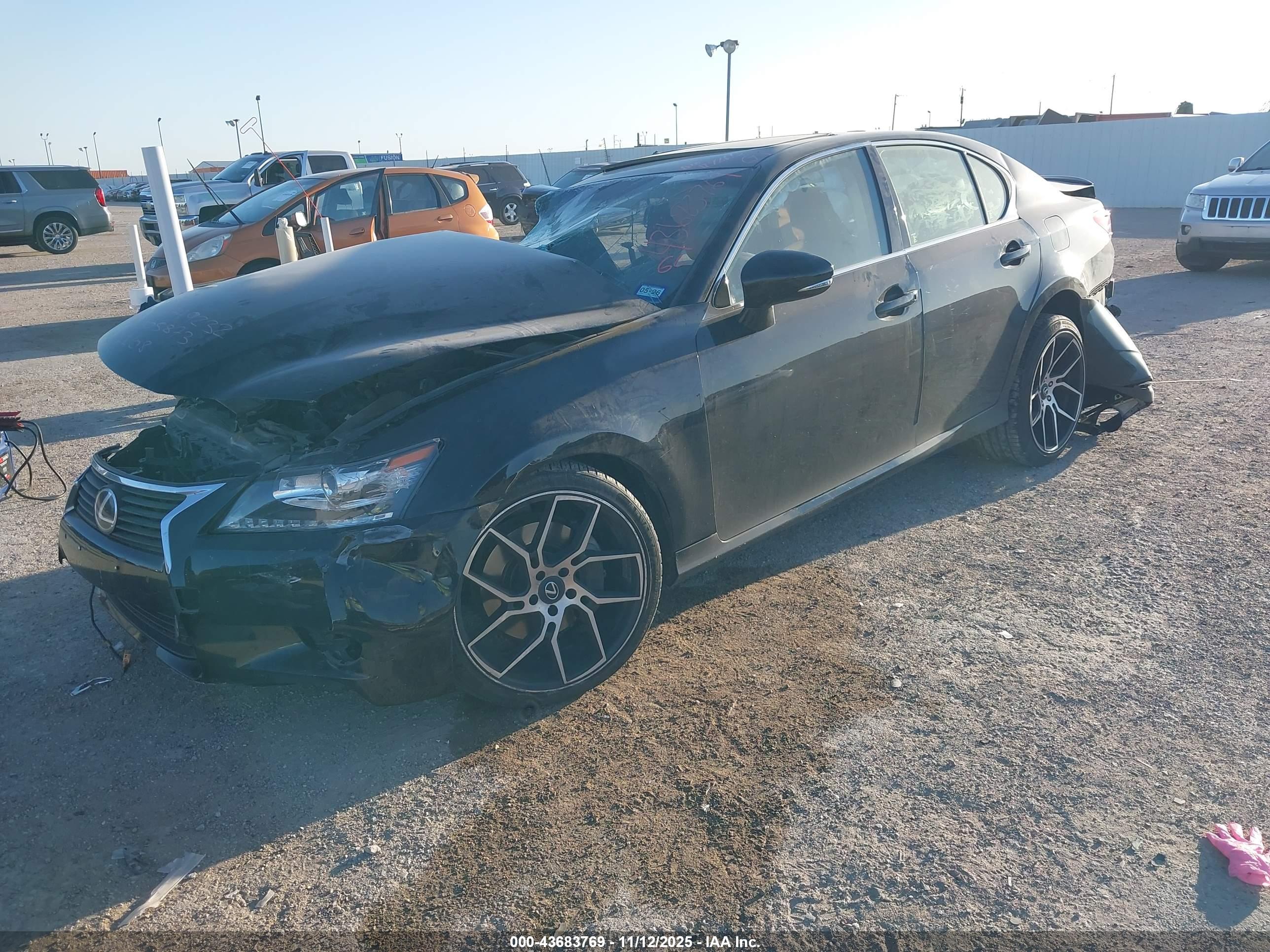 LEXUS GS image 2