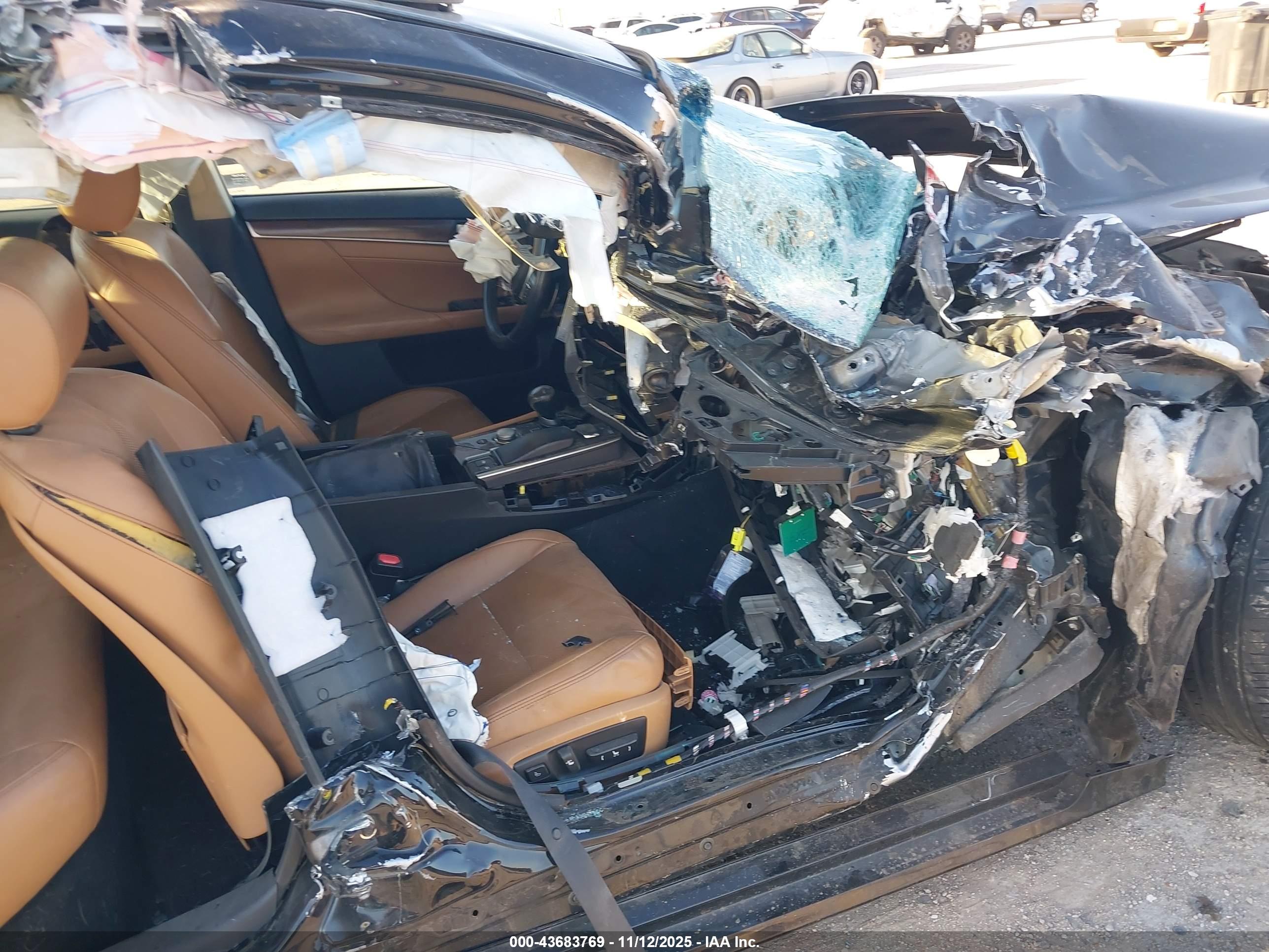 LEXUS GS image 5