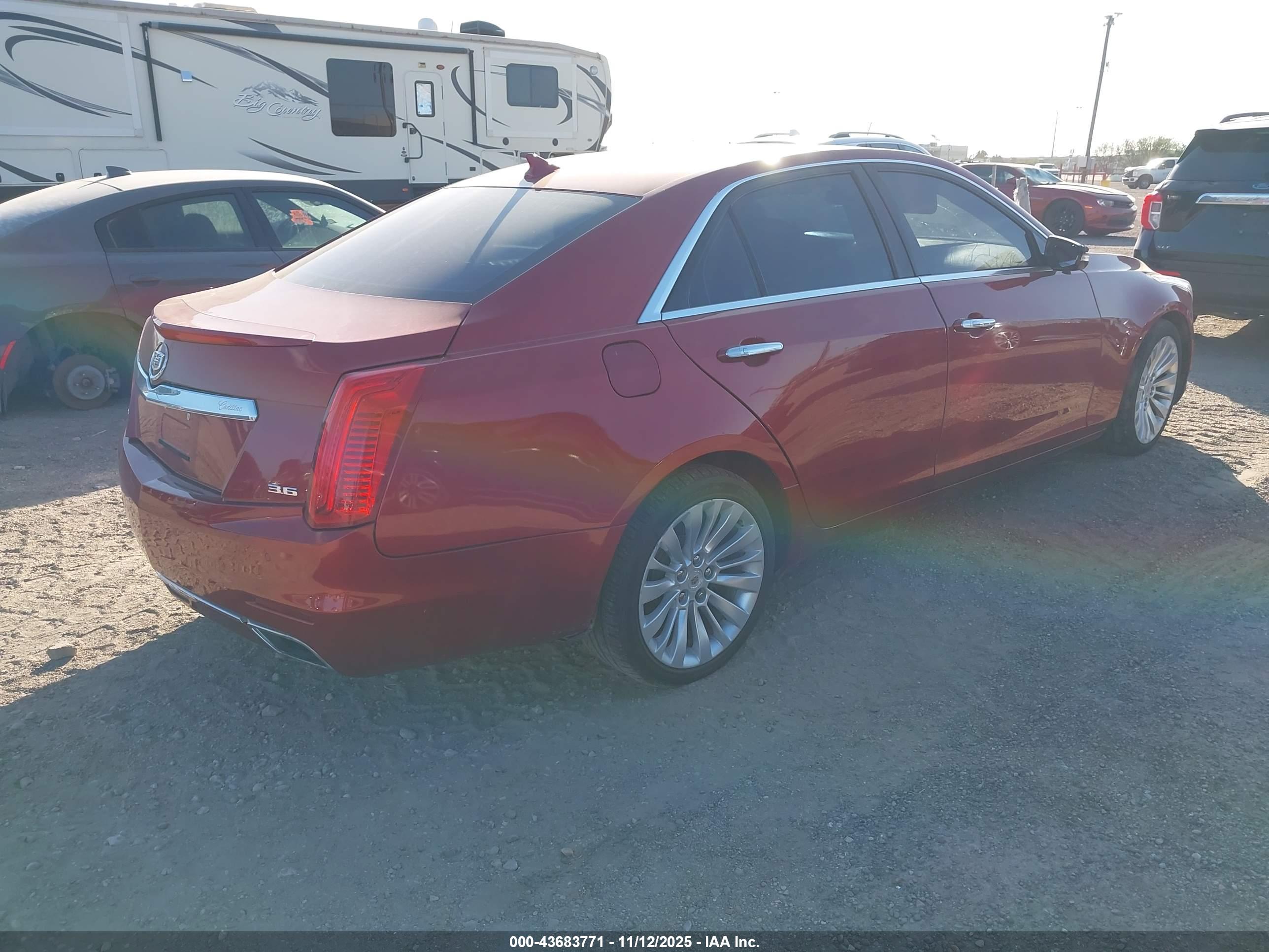 CADILLAC CTS image 4