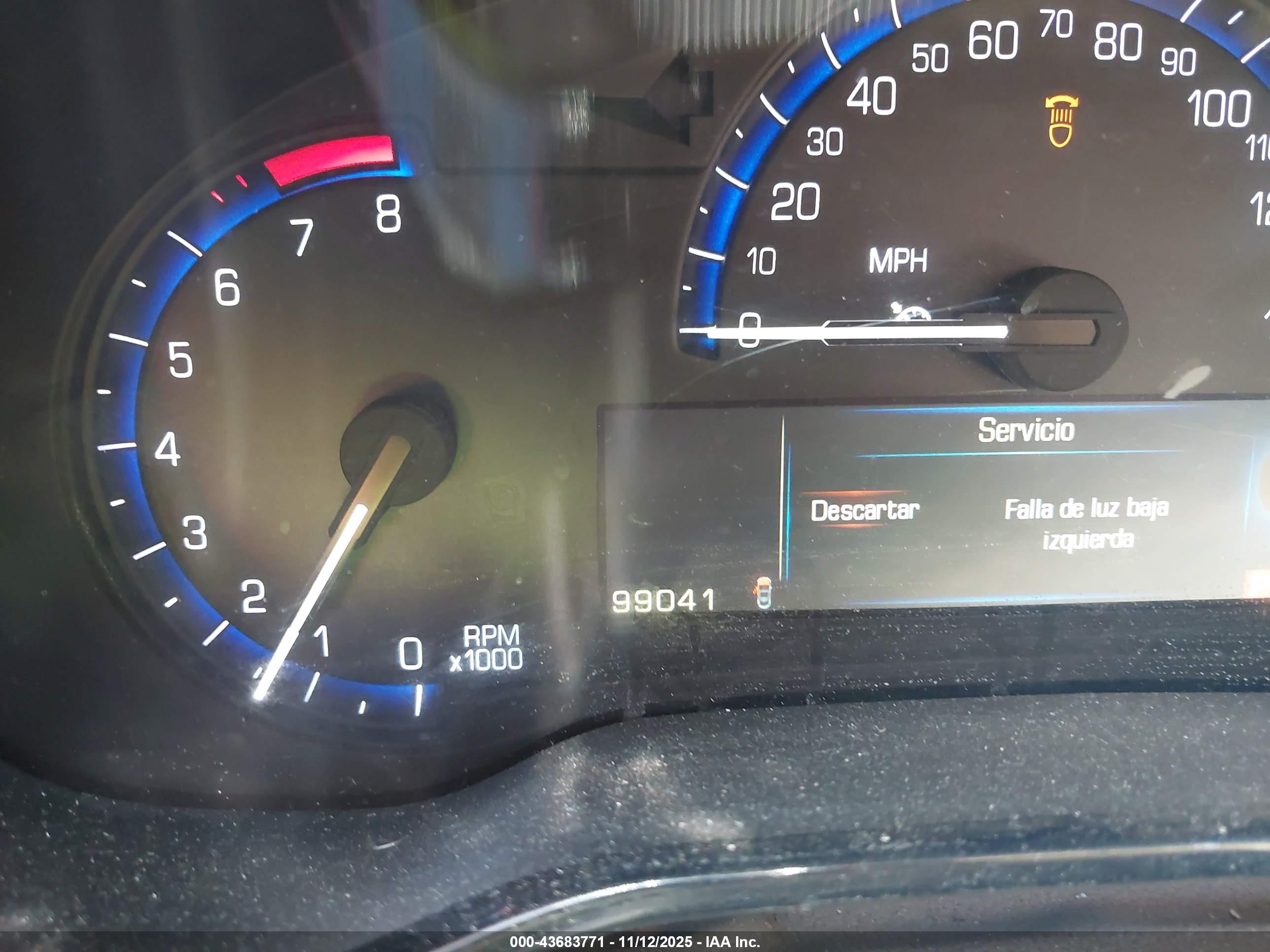 CADILLAC CTS image 6