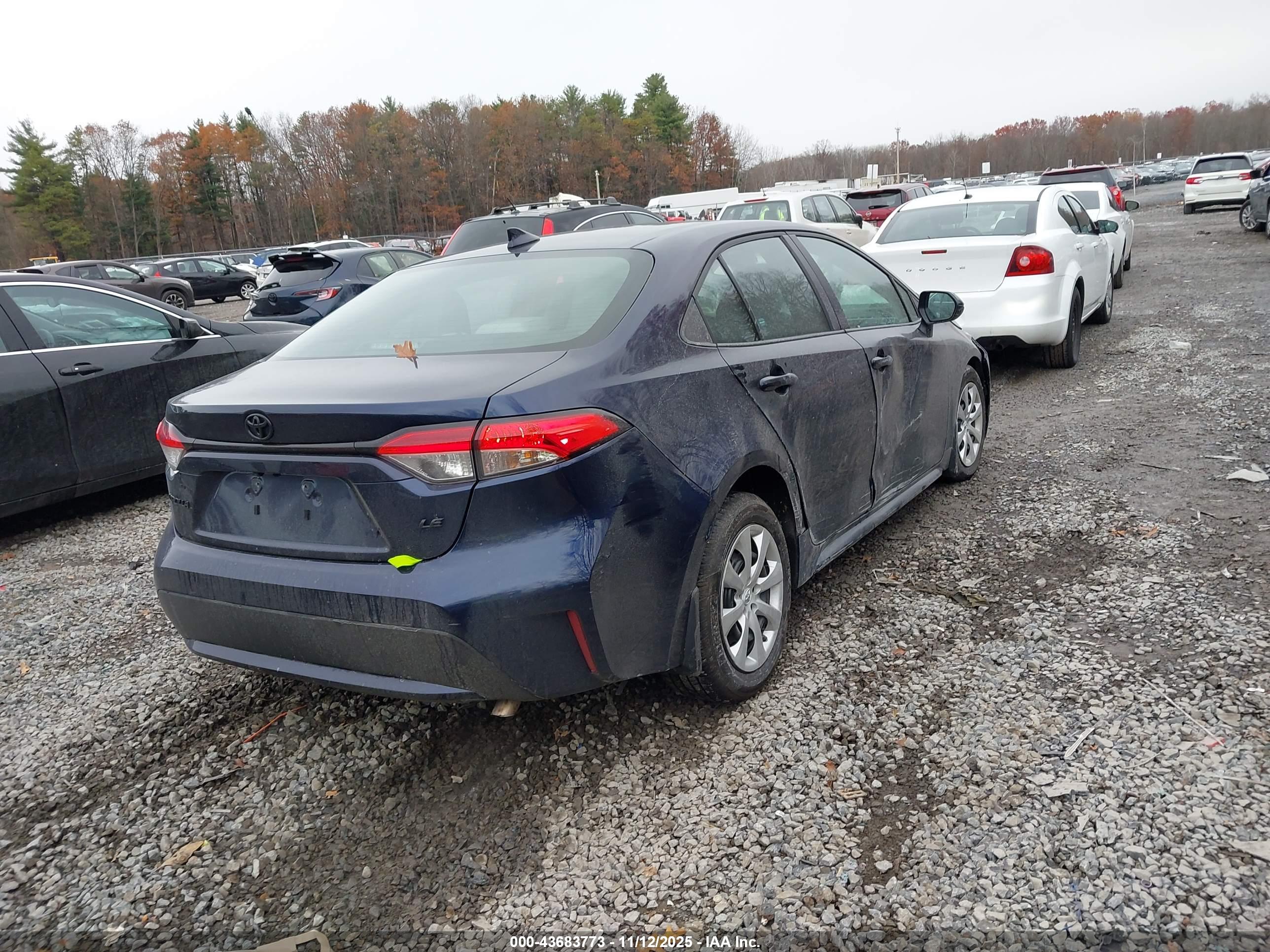 TOYOTA COROLLA image 4