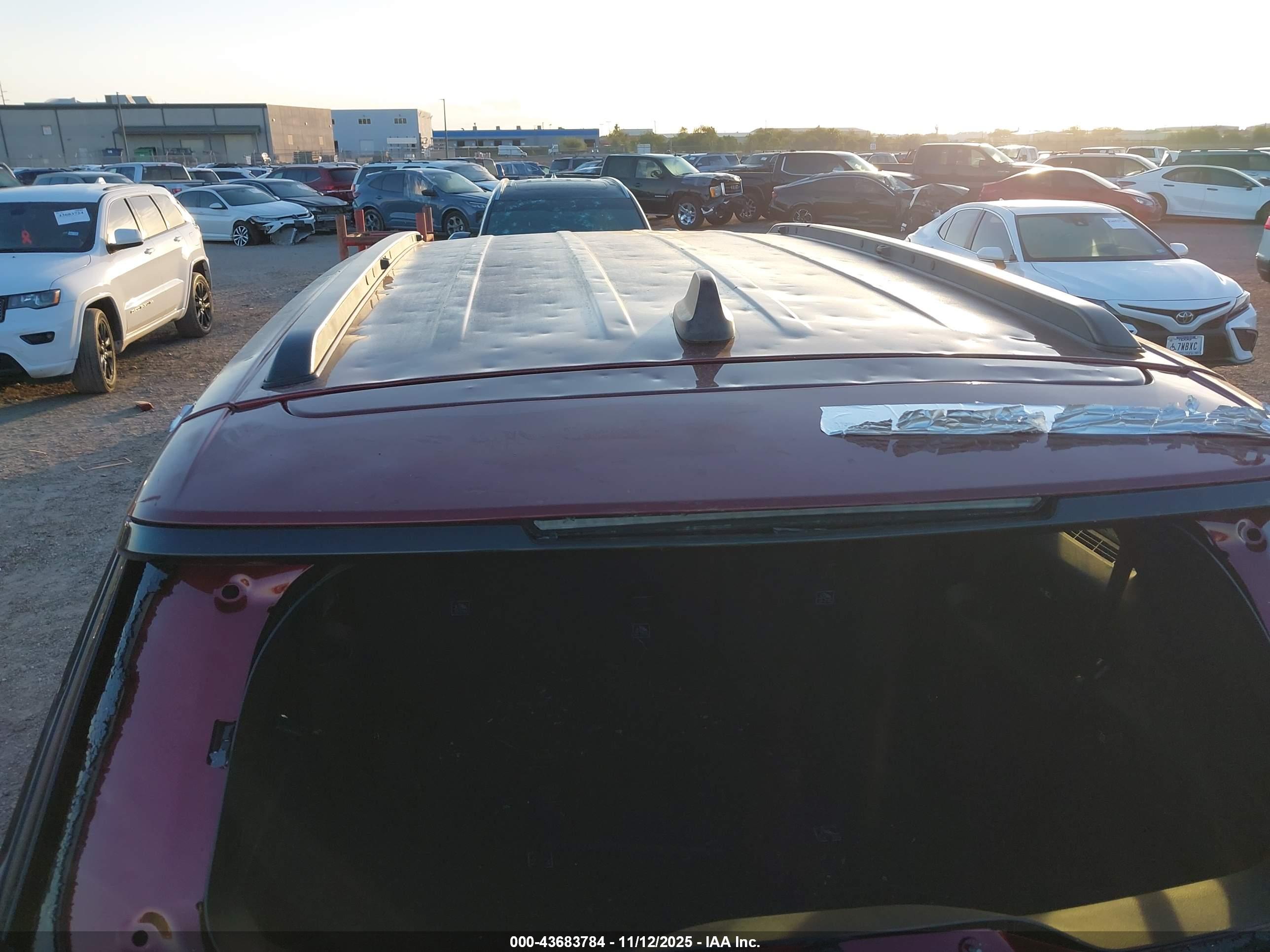 JEEP GRAND image 6