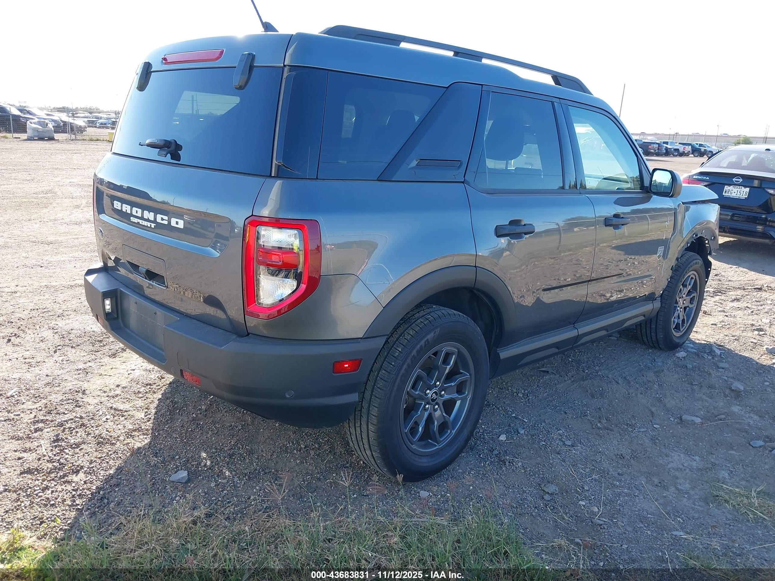 FORD BRONCO image 4