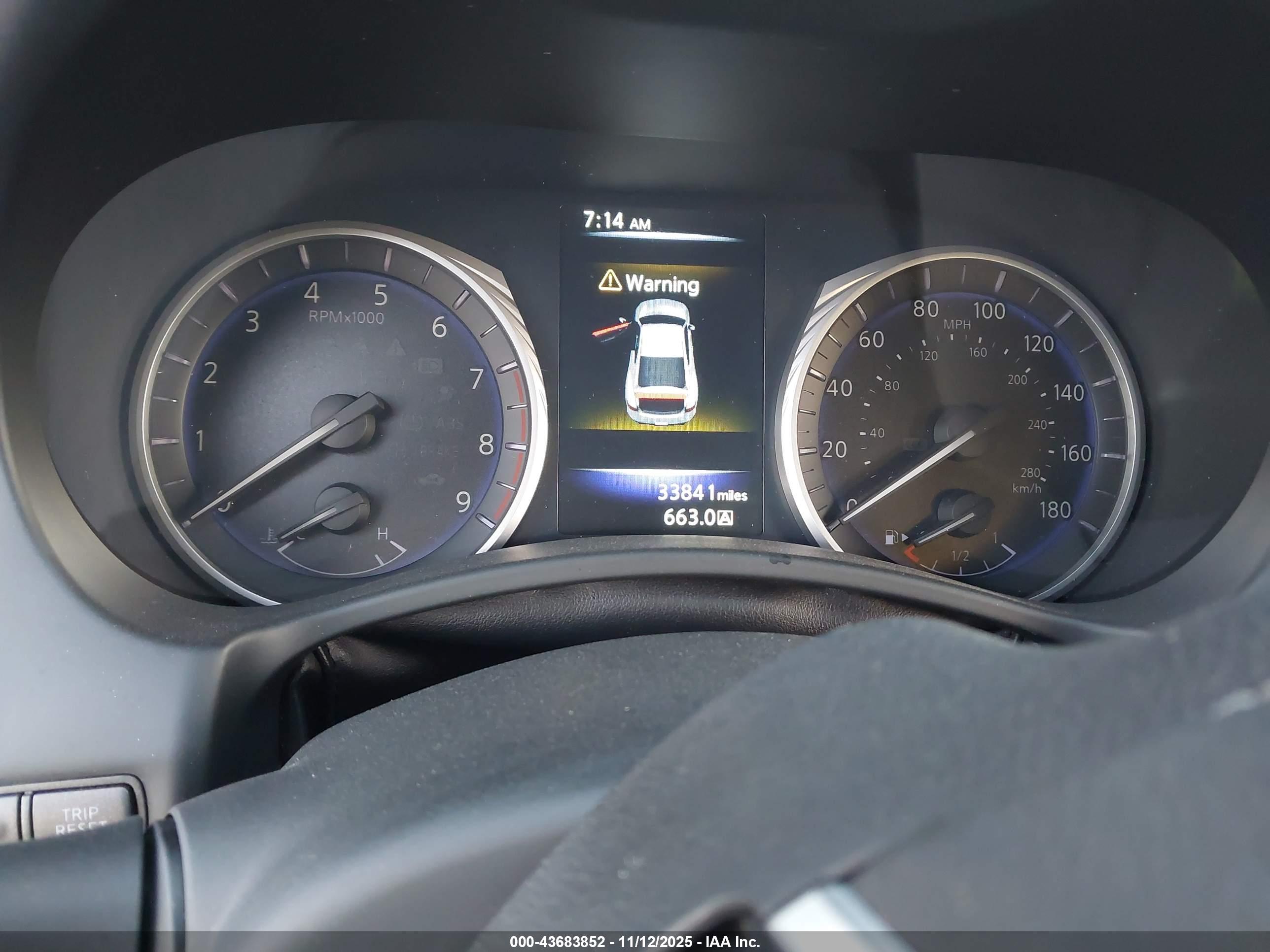 INFINITI Q60 image 7