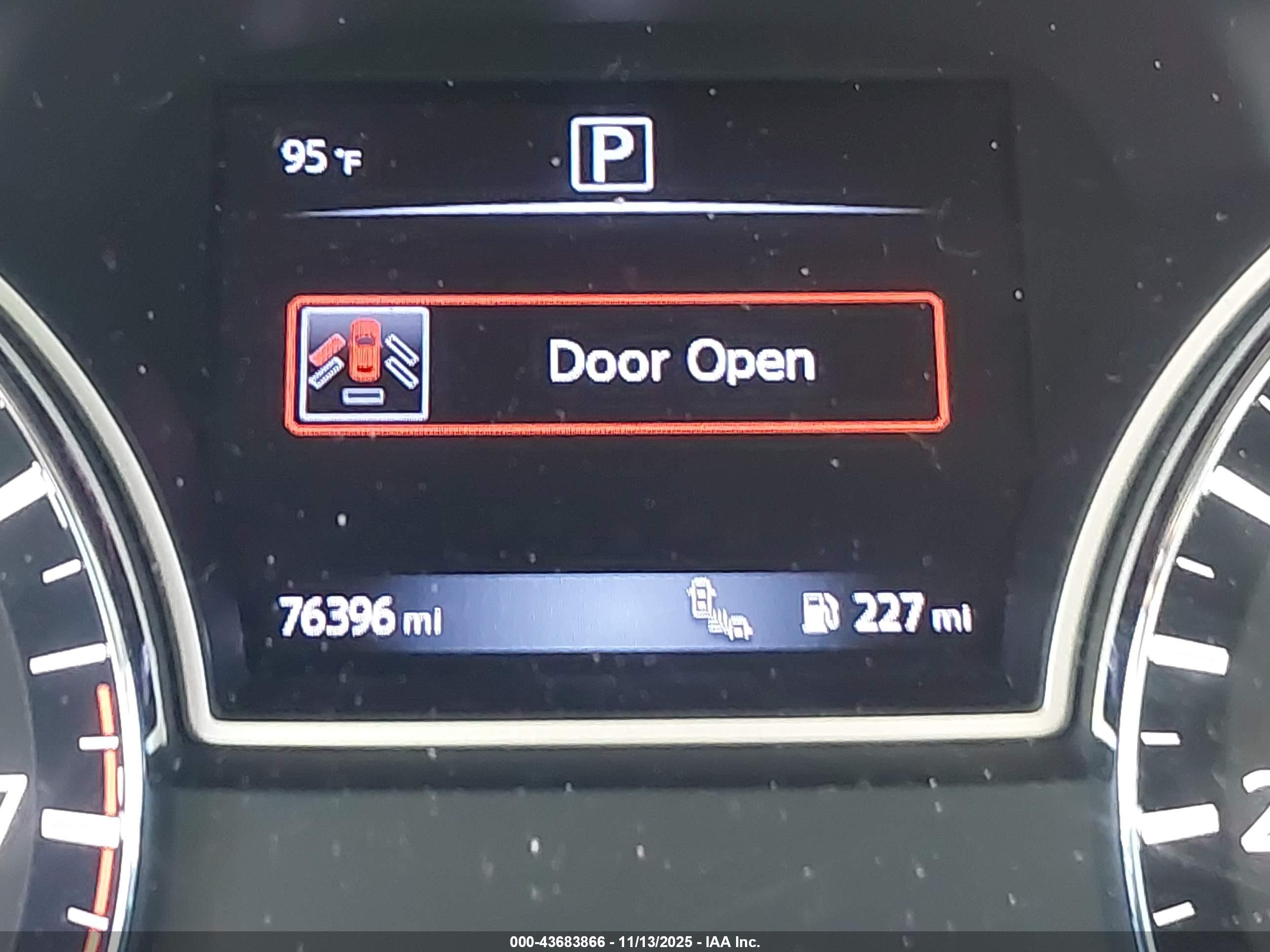 NISSAN ALTIMA image 7