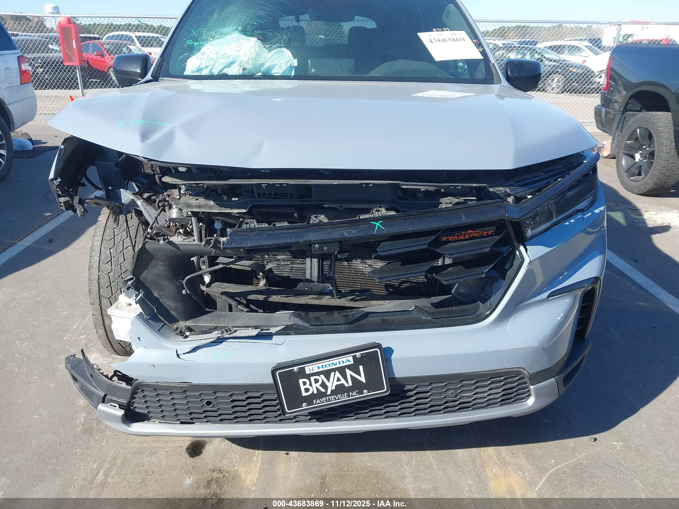 HONDA PILOT image 6