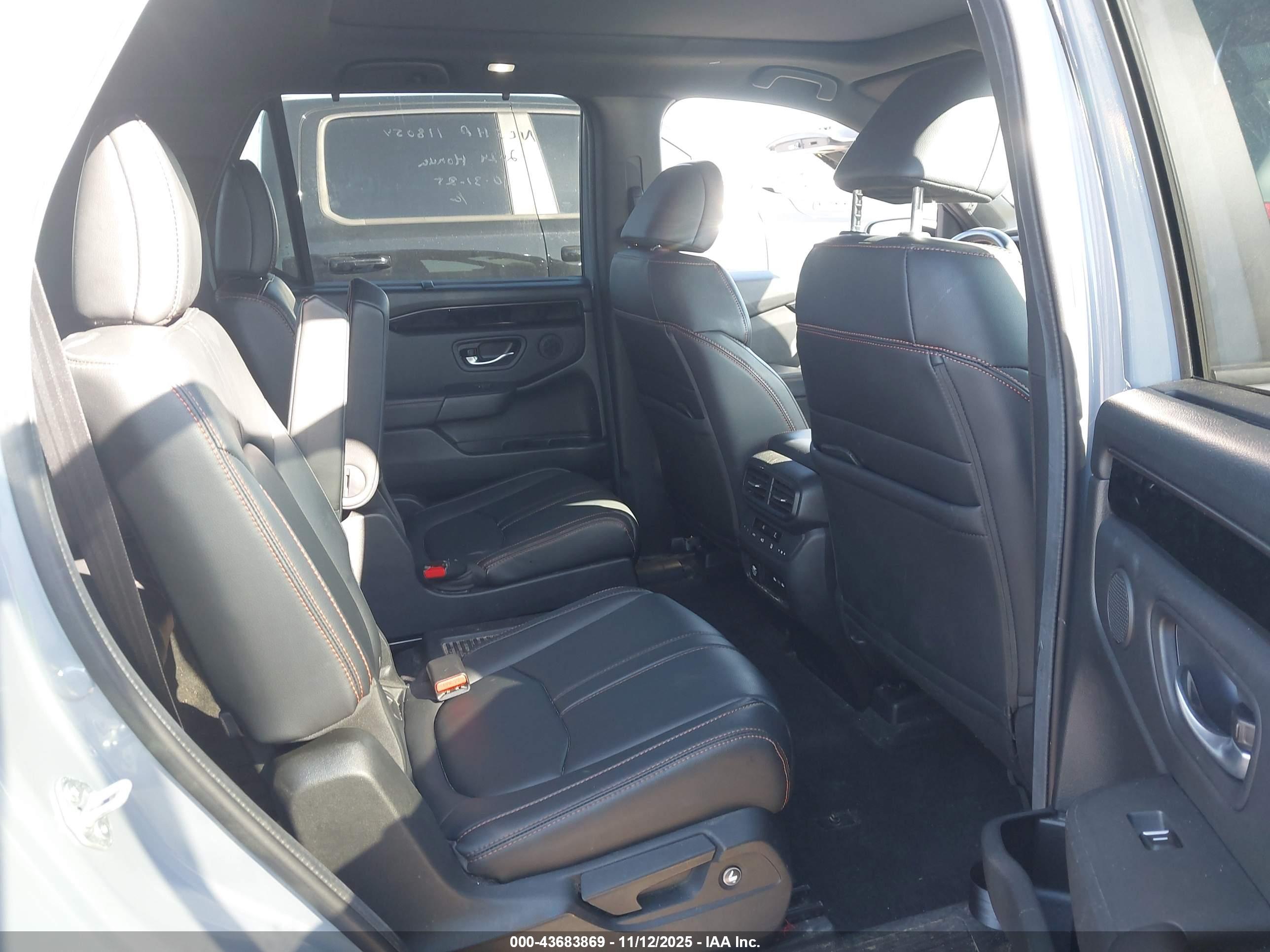 HONDA PILOT image 8