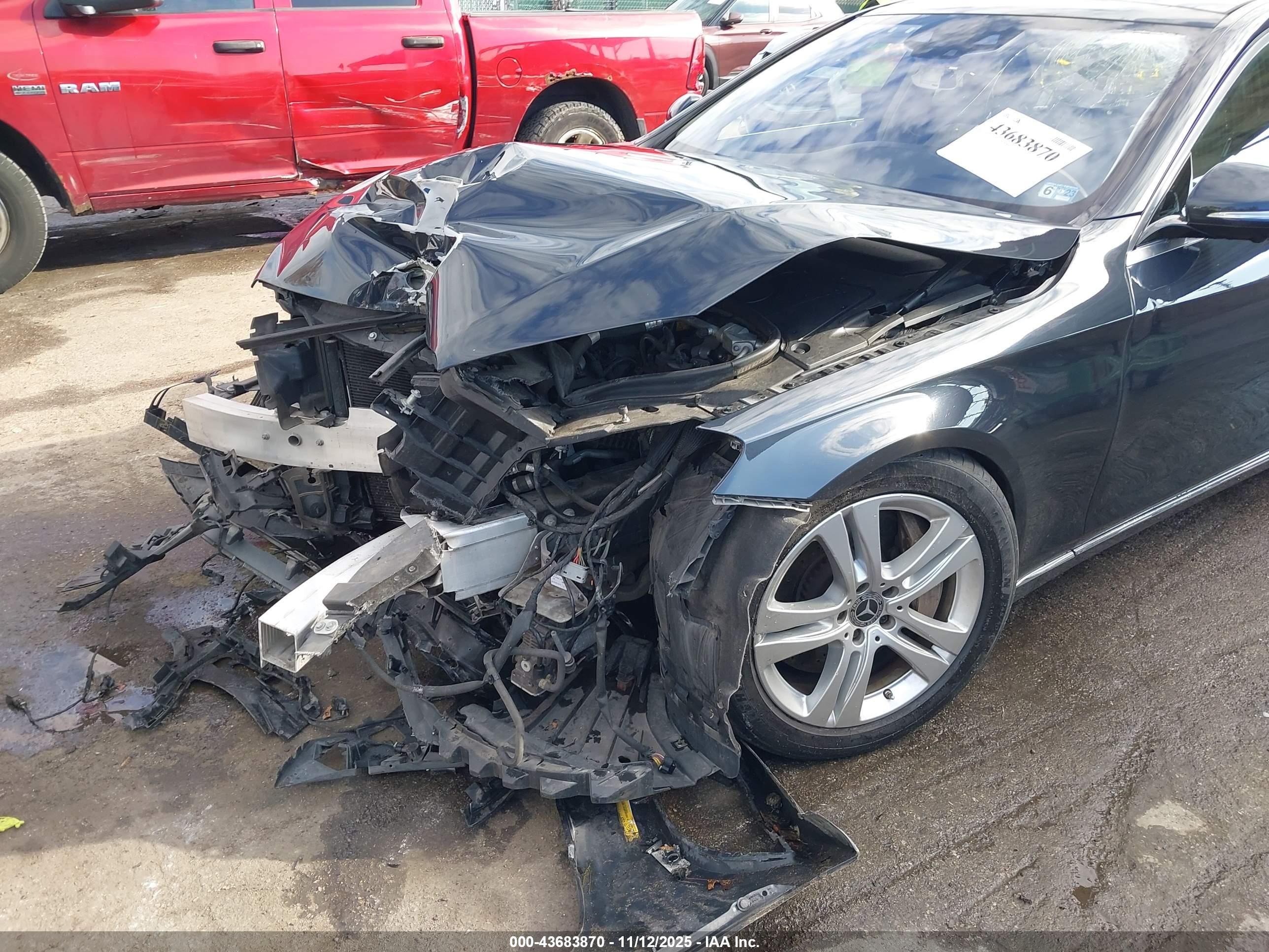 MERCEDES-BENZ S image 6