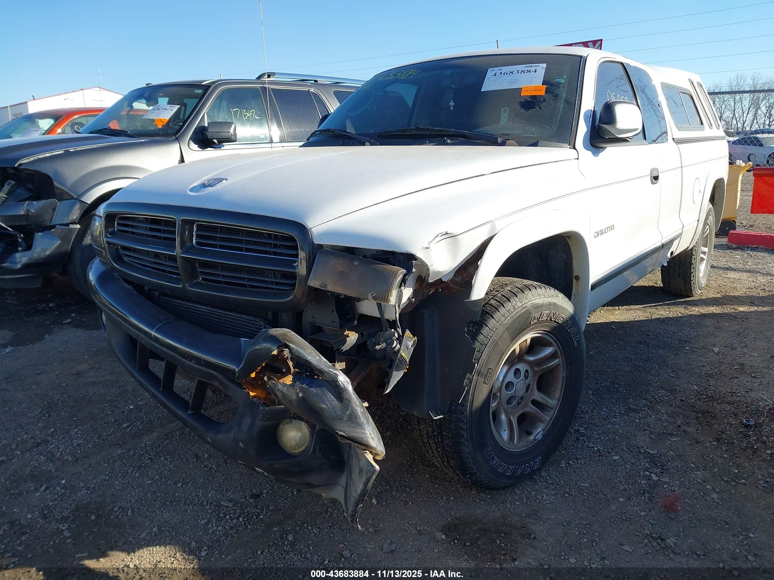 DODGE DAKOTA image 6