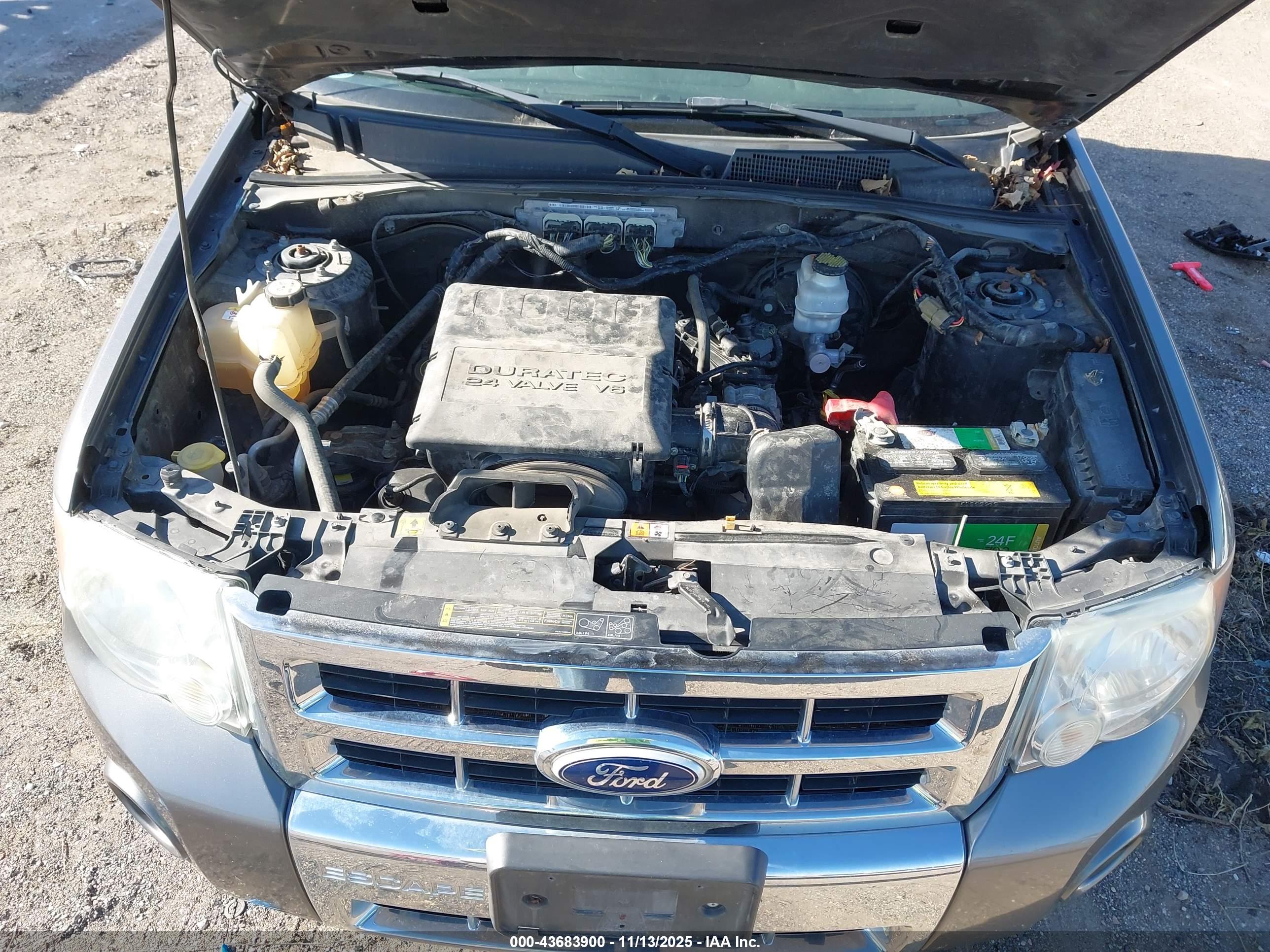 FORD ESCAPE image 10