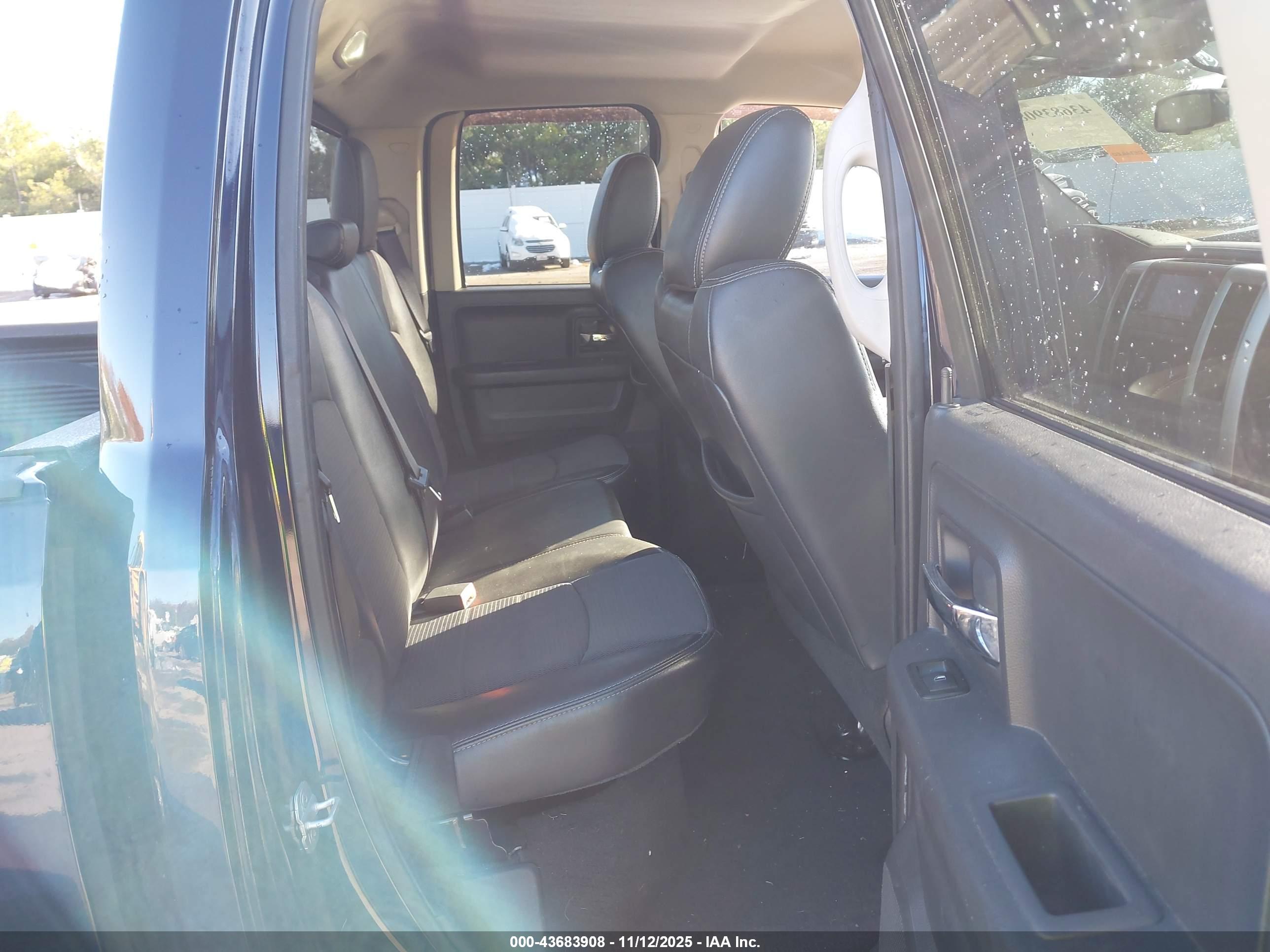 RAM 1500 image 8