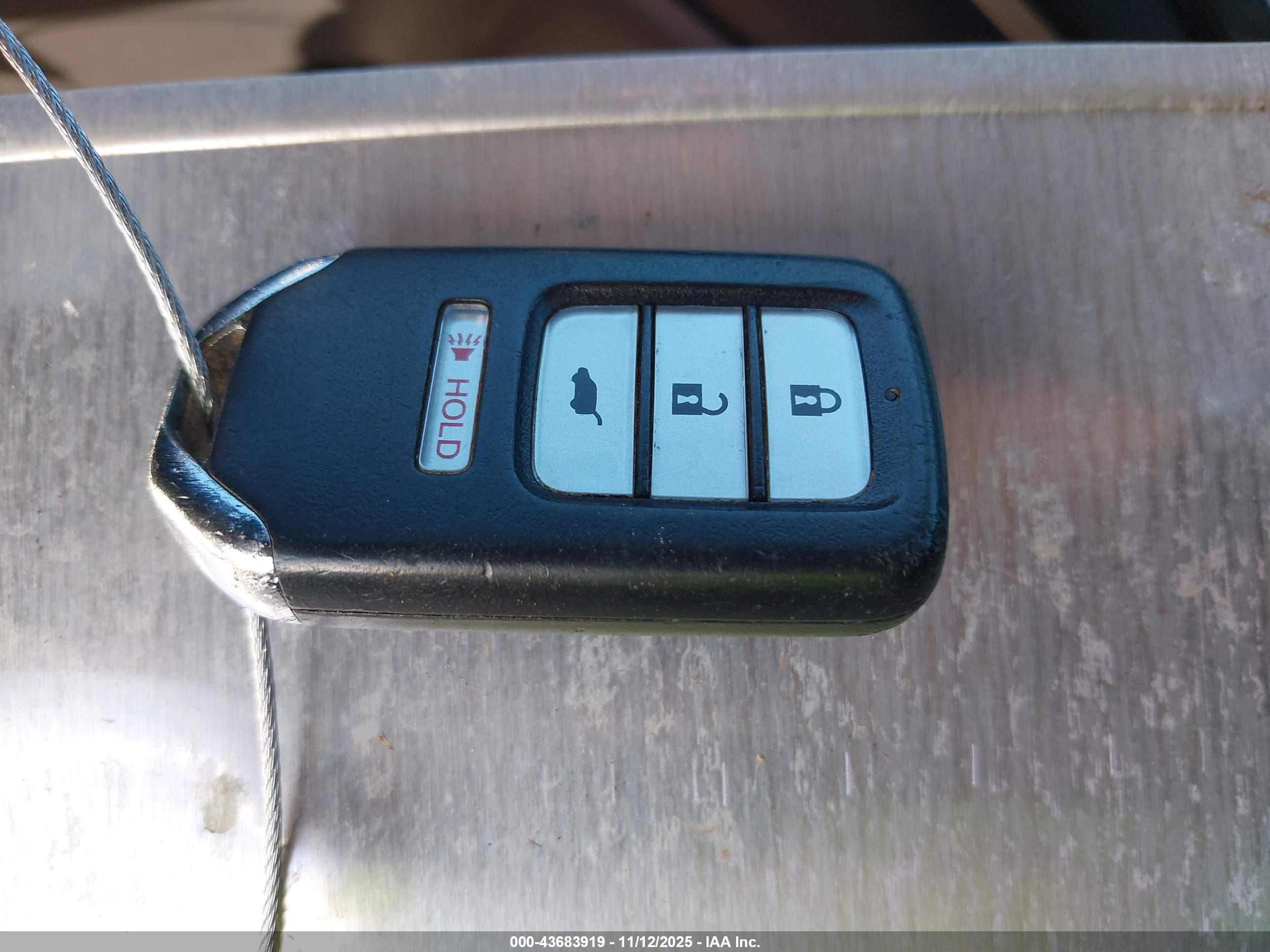 HONDA CR-V image 11