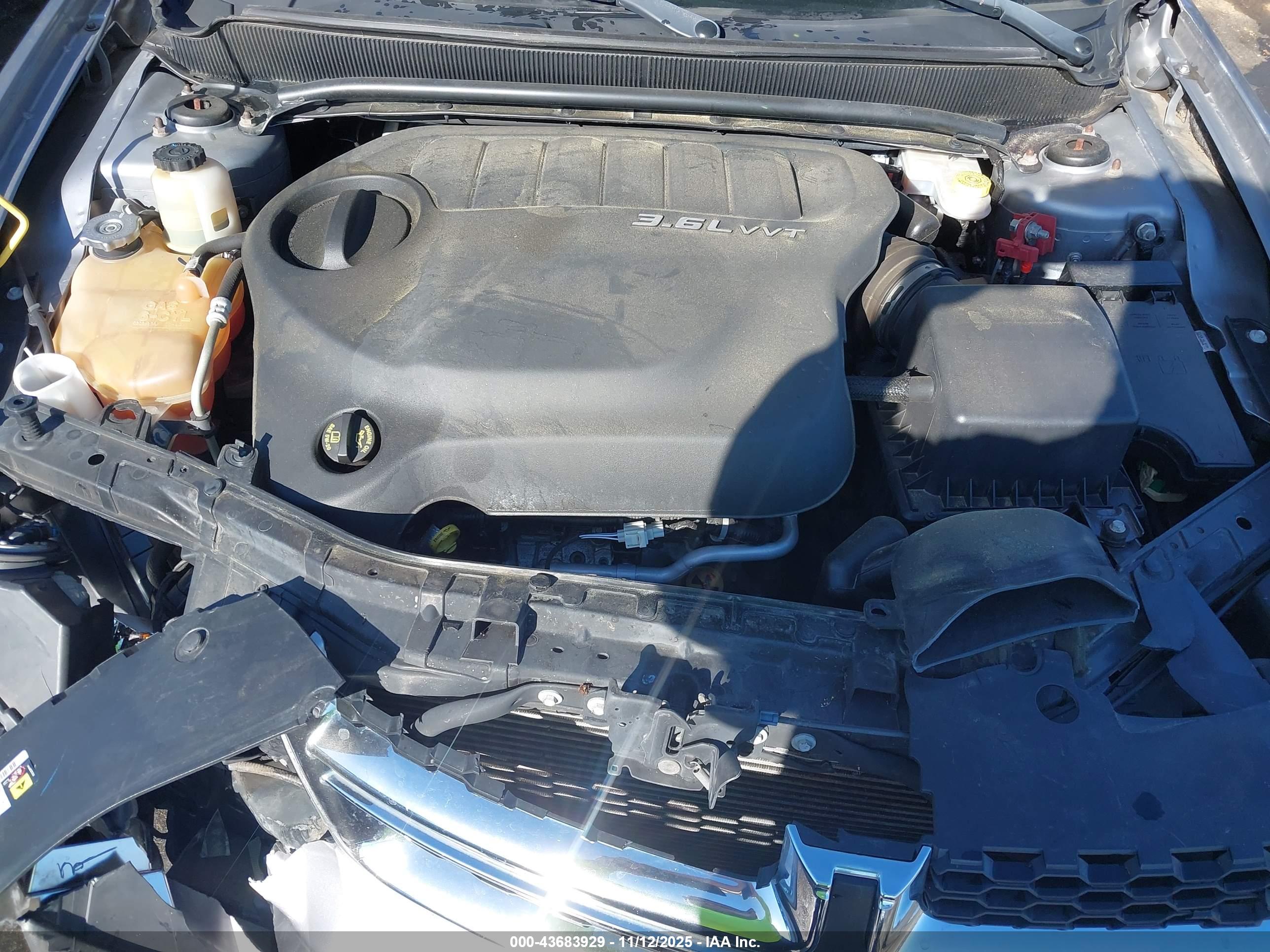 DODGE AVENGER image 10