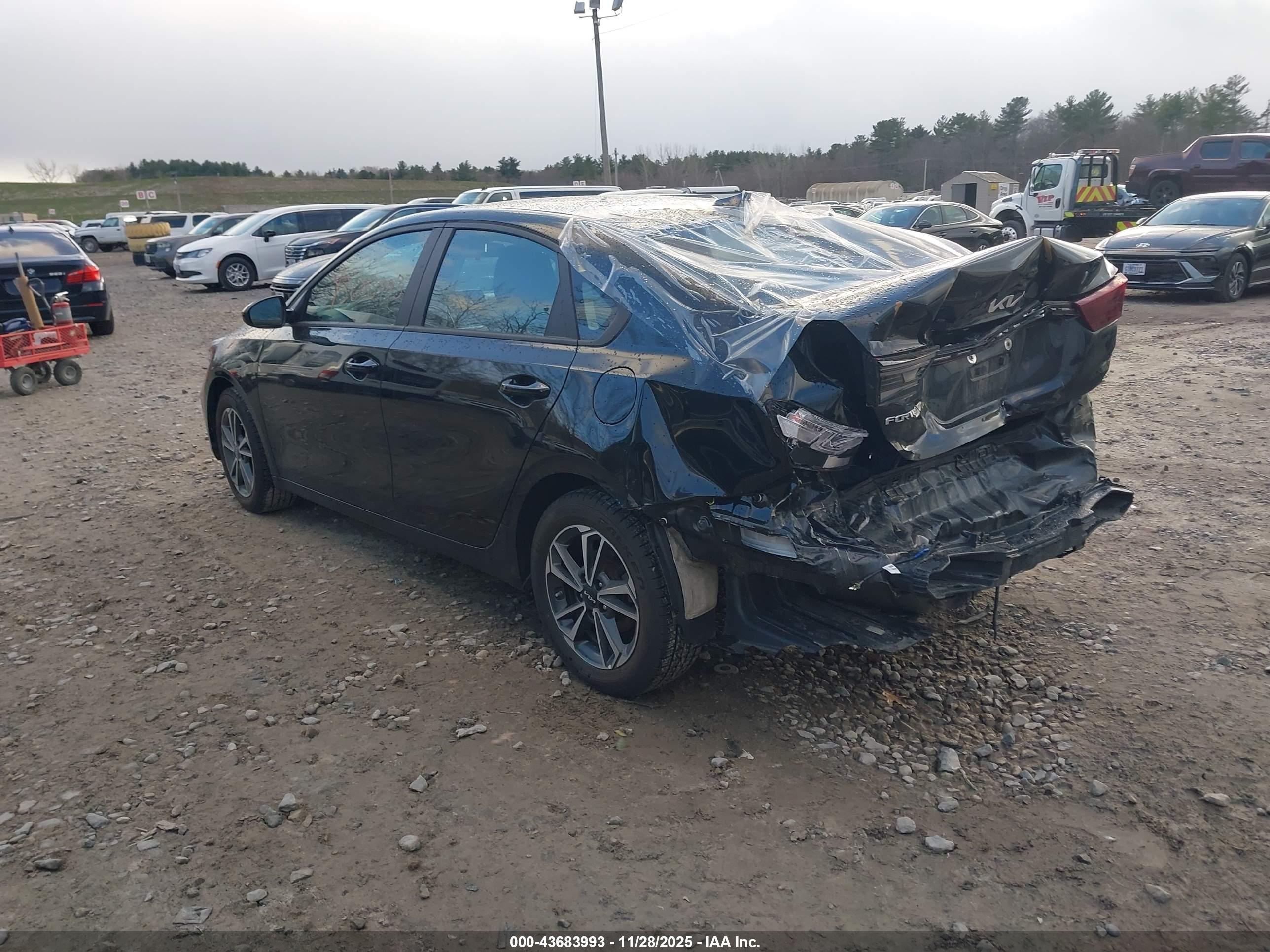 KIA FORTE image 3