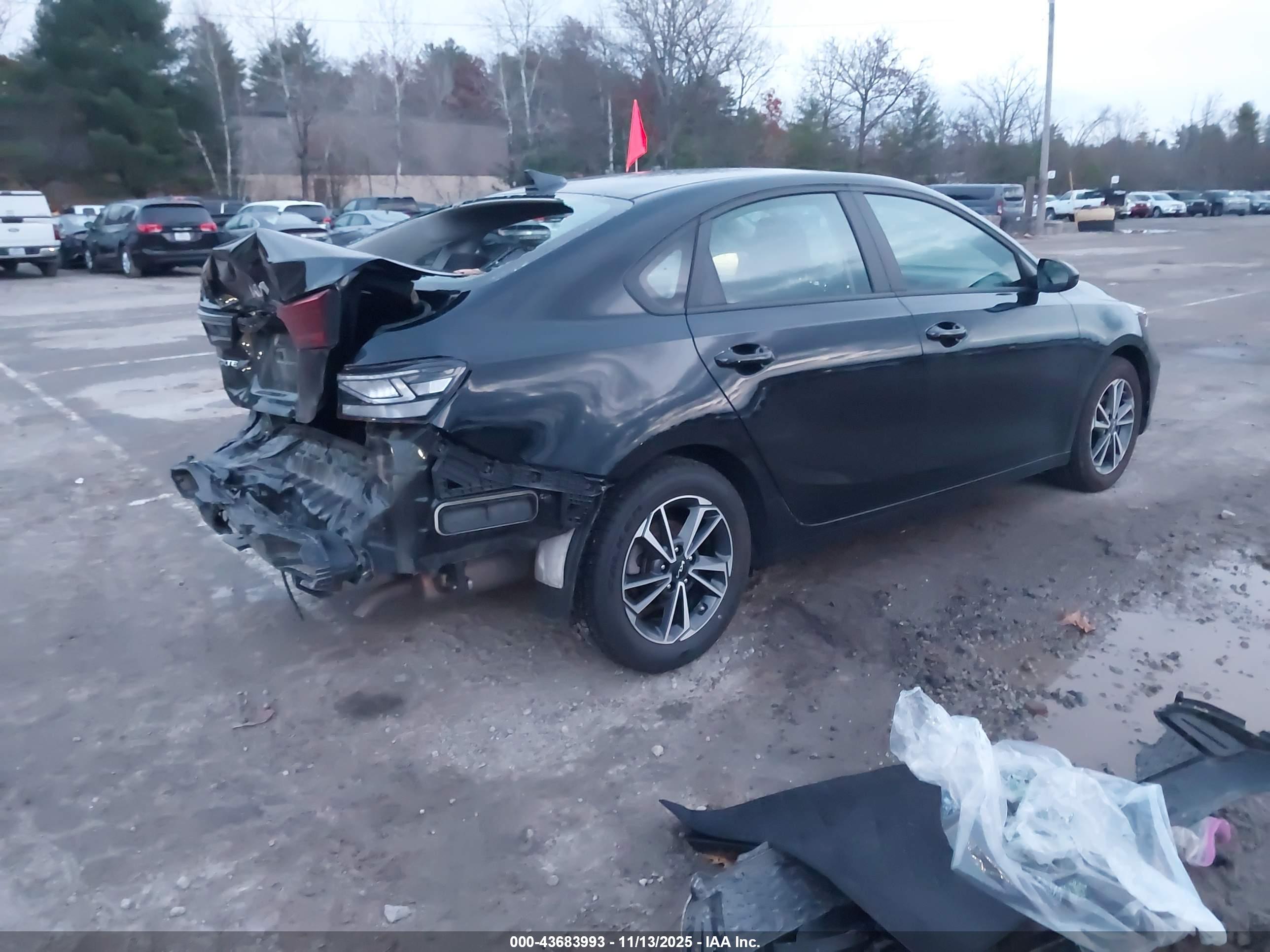 KIA FORTE image 4