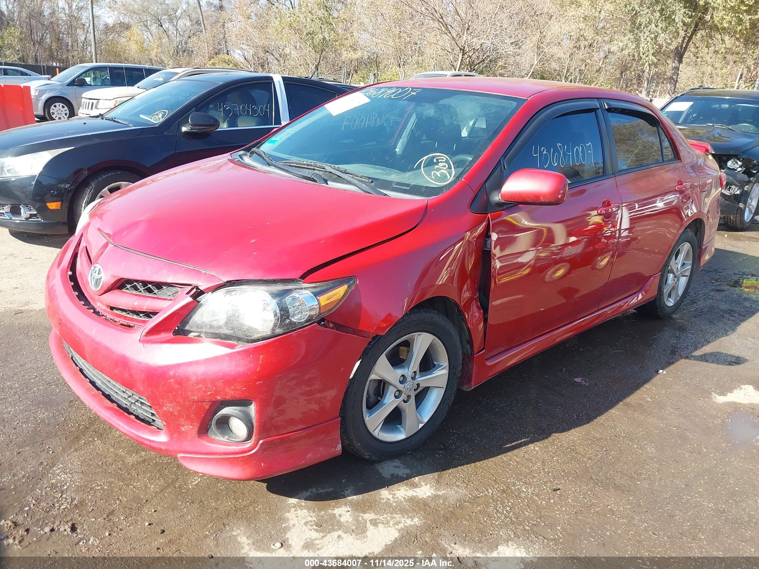 TOYOTA COROLLA image 2