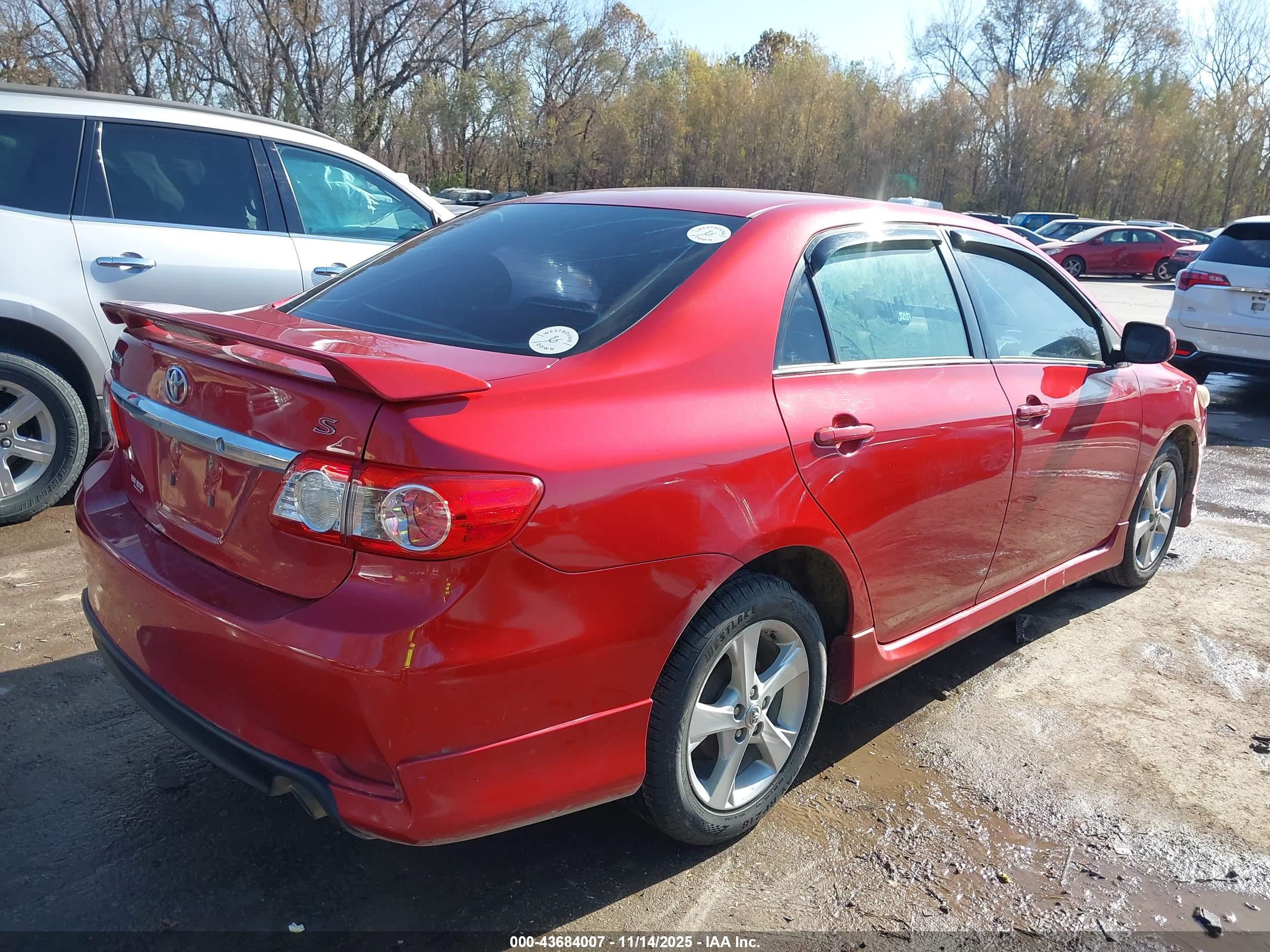 TOYOTA COROLLA image 4