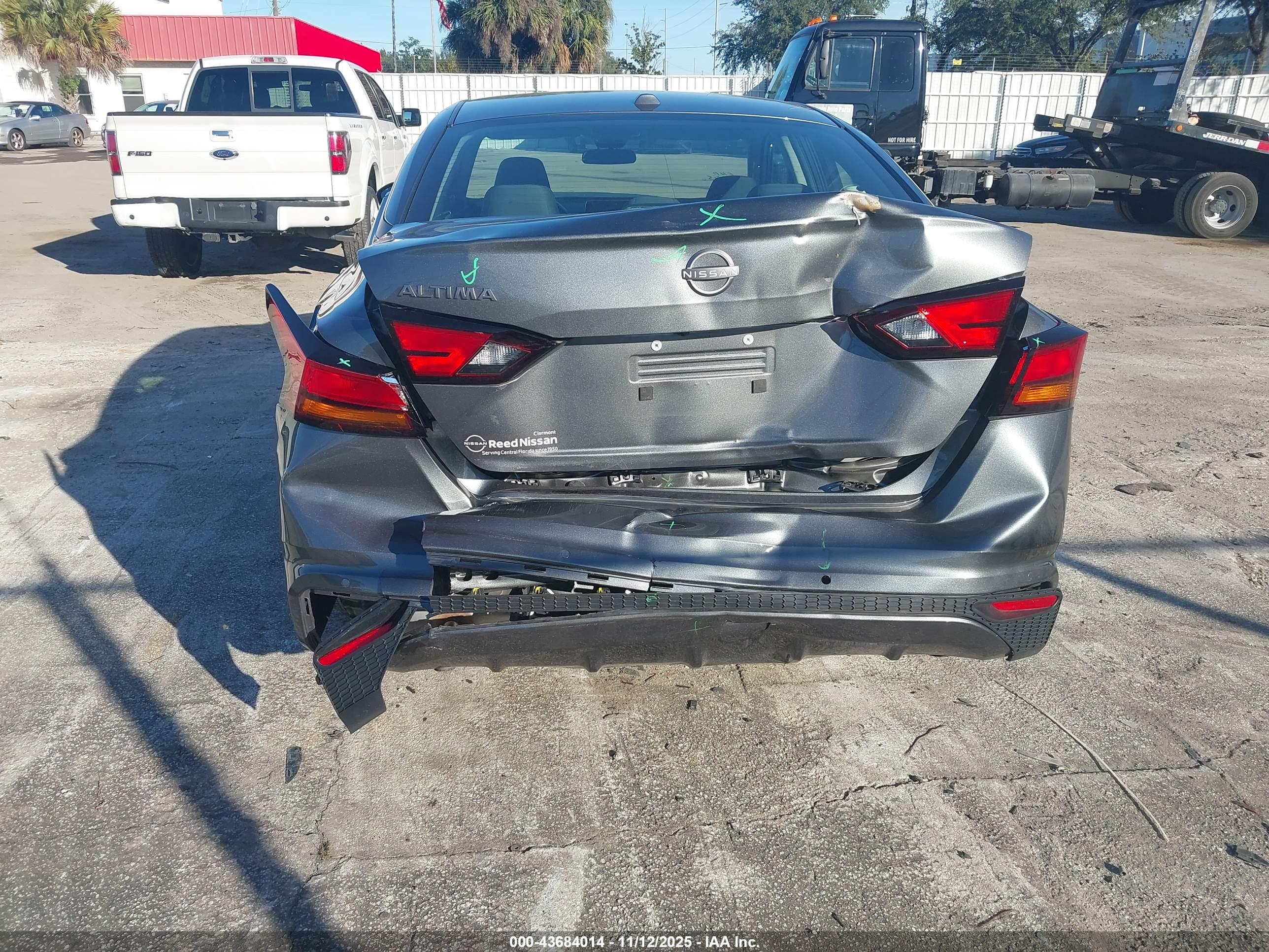 NISSAN ALTIMA image 6