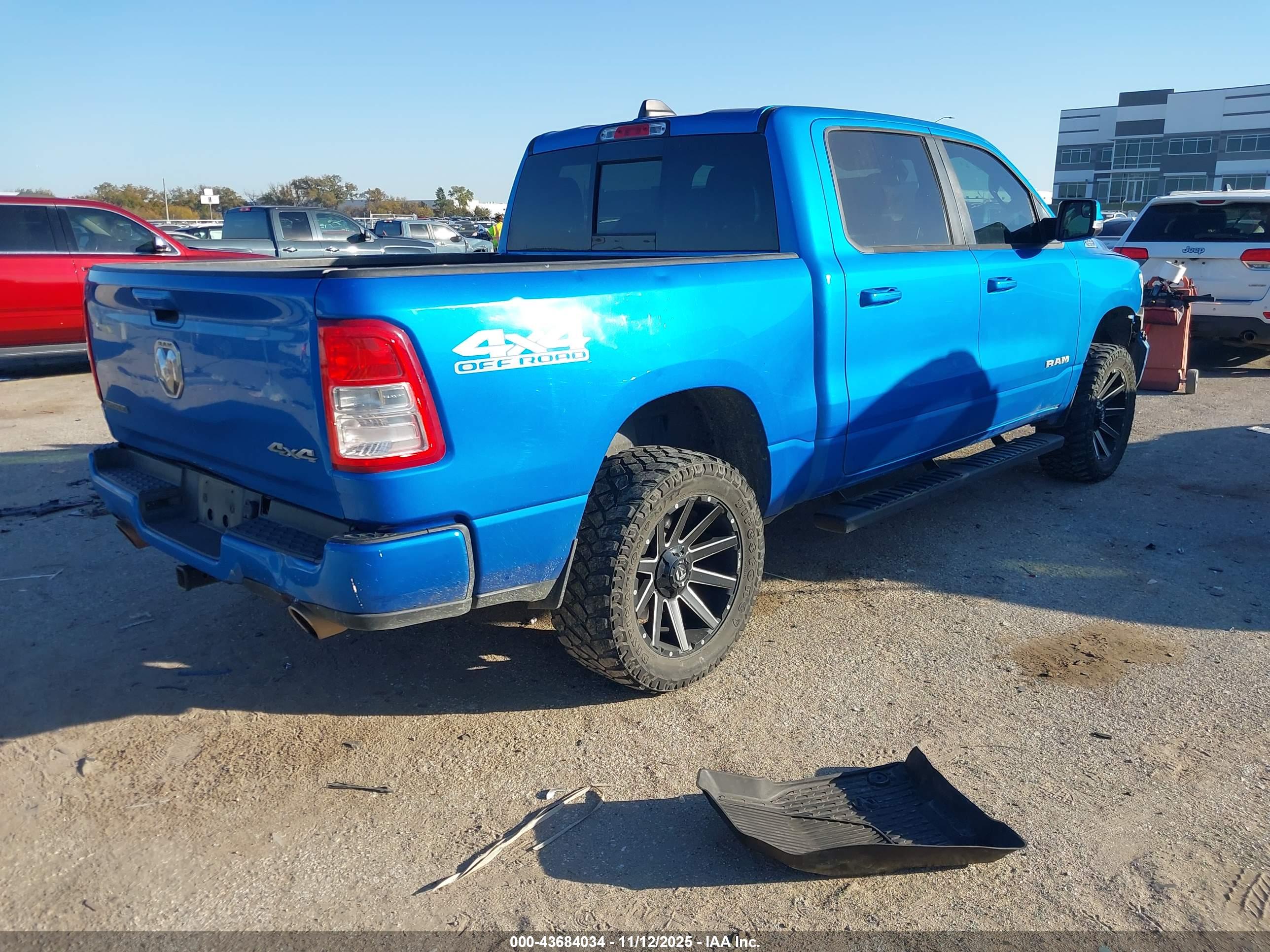RAM 1500 image 4